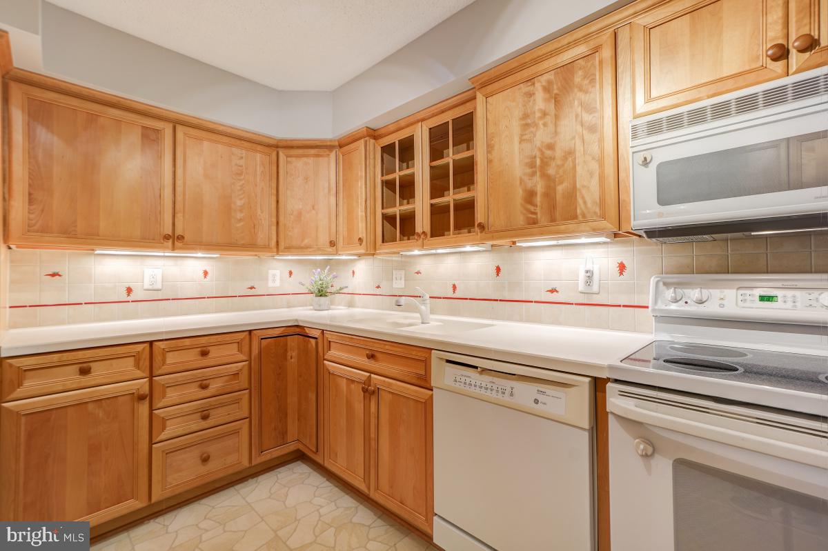 MONTEBELLO - Residential