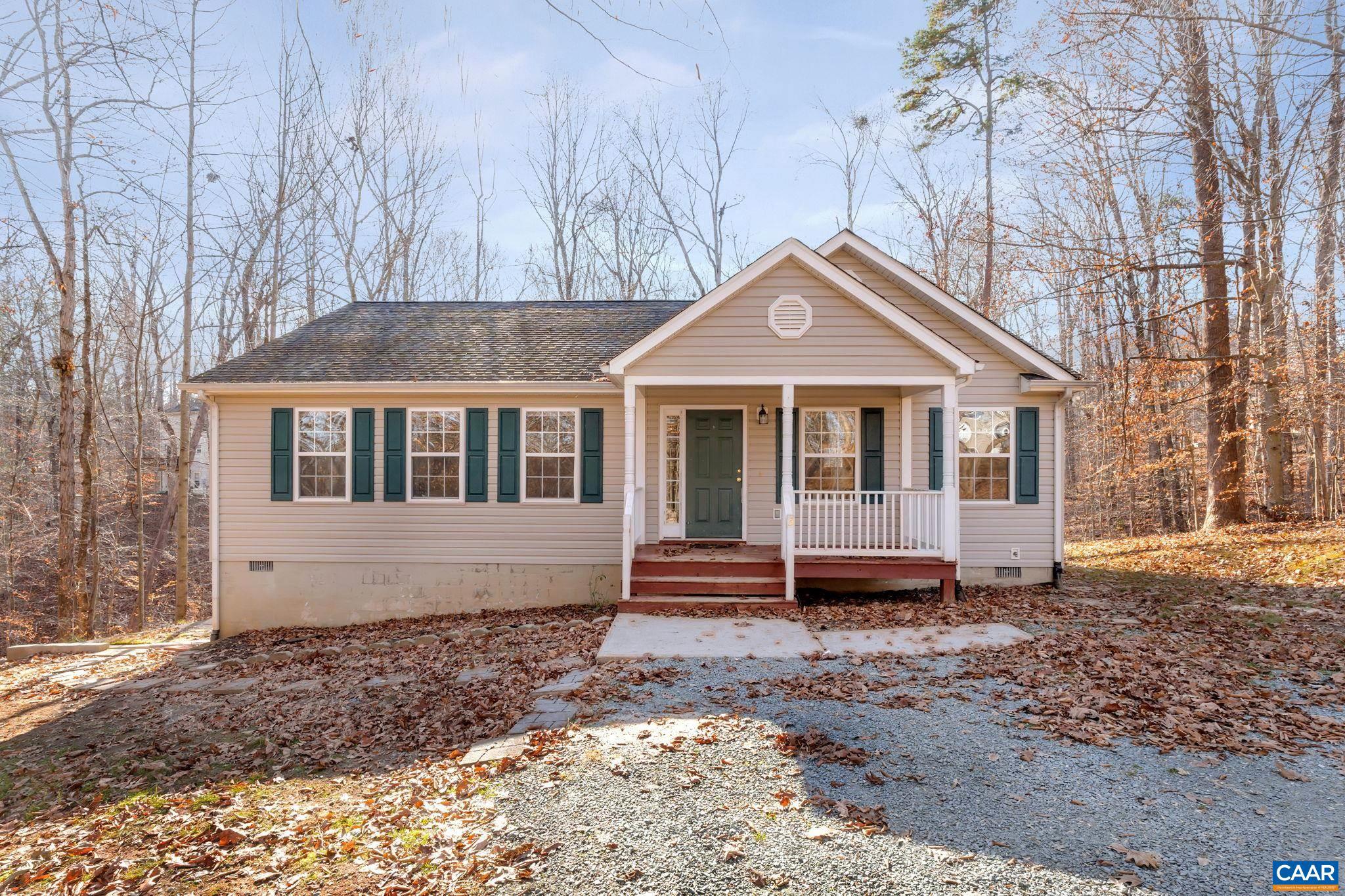 LAKE MONTICELLO - Residential