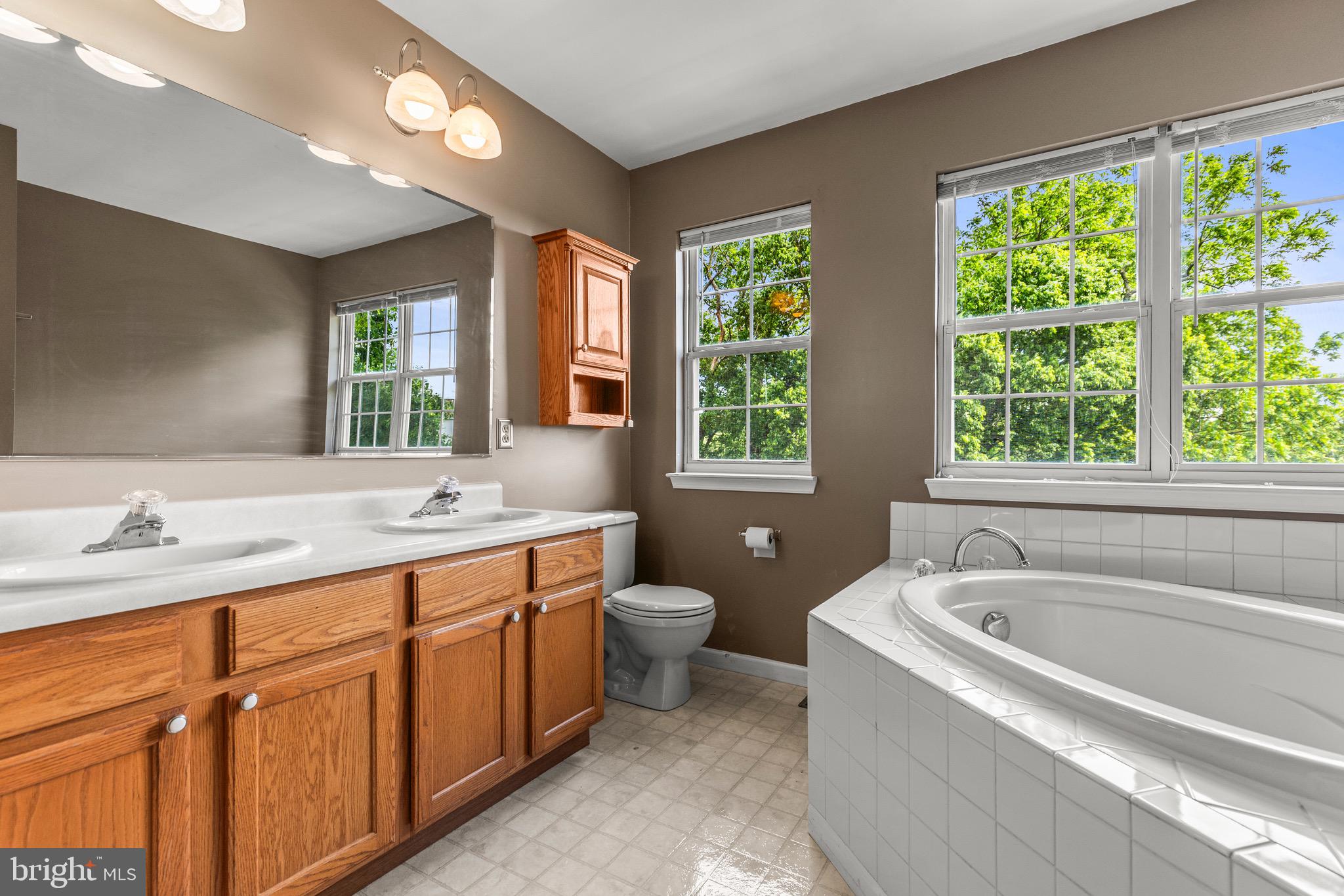 LEADER HEIGHTS CROSSING - Residential