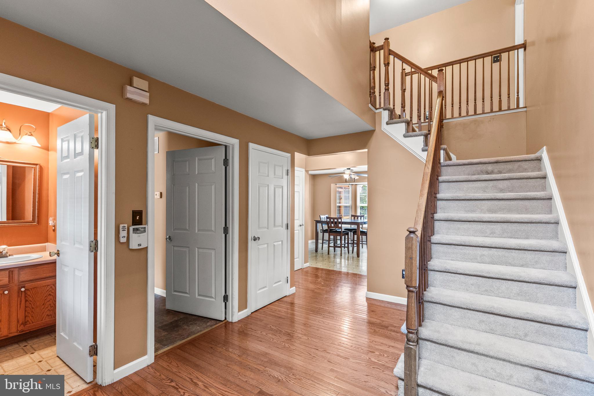 LEADER HEIGHTS CROSSING - Residential
