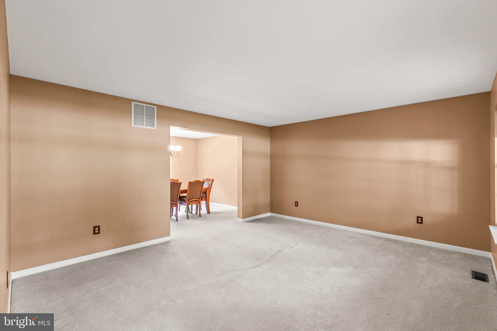 LEADER HEIGHTS CROSSING - Residential