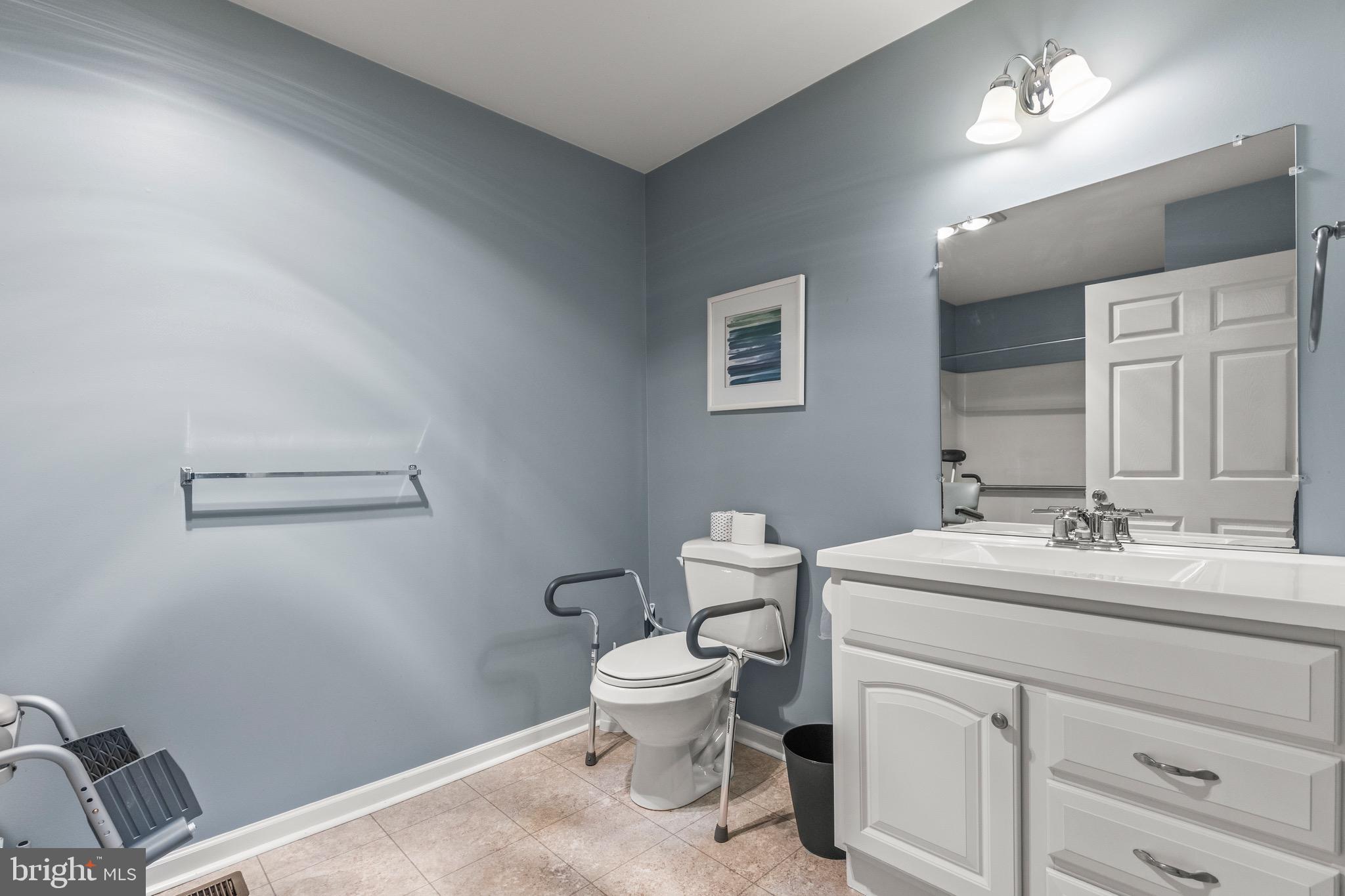 LEADER HEIGHTS CROSSING - Residential