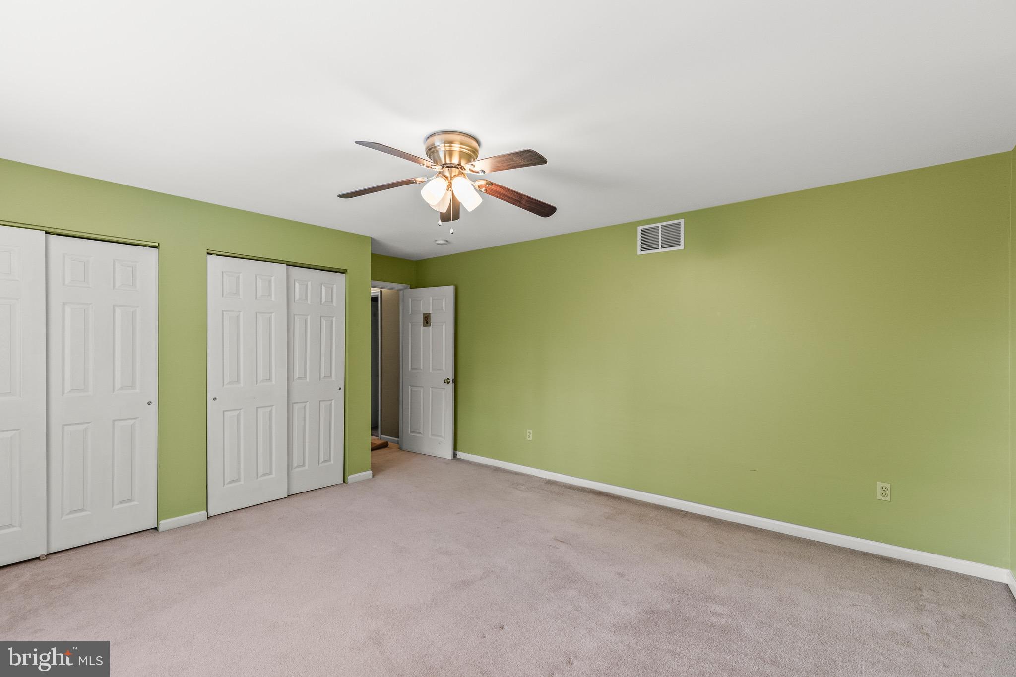 LEADER HEIGHTS CROSSING - Residential