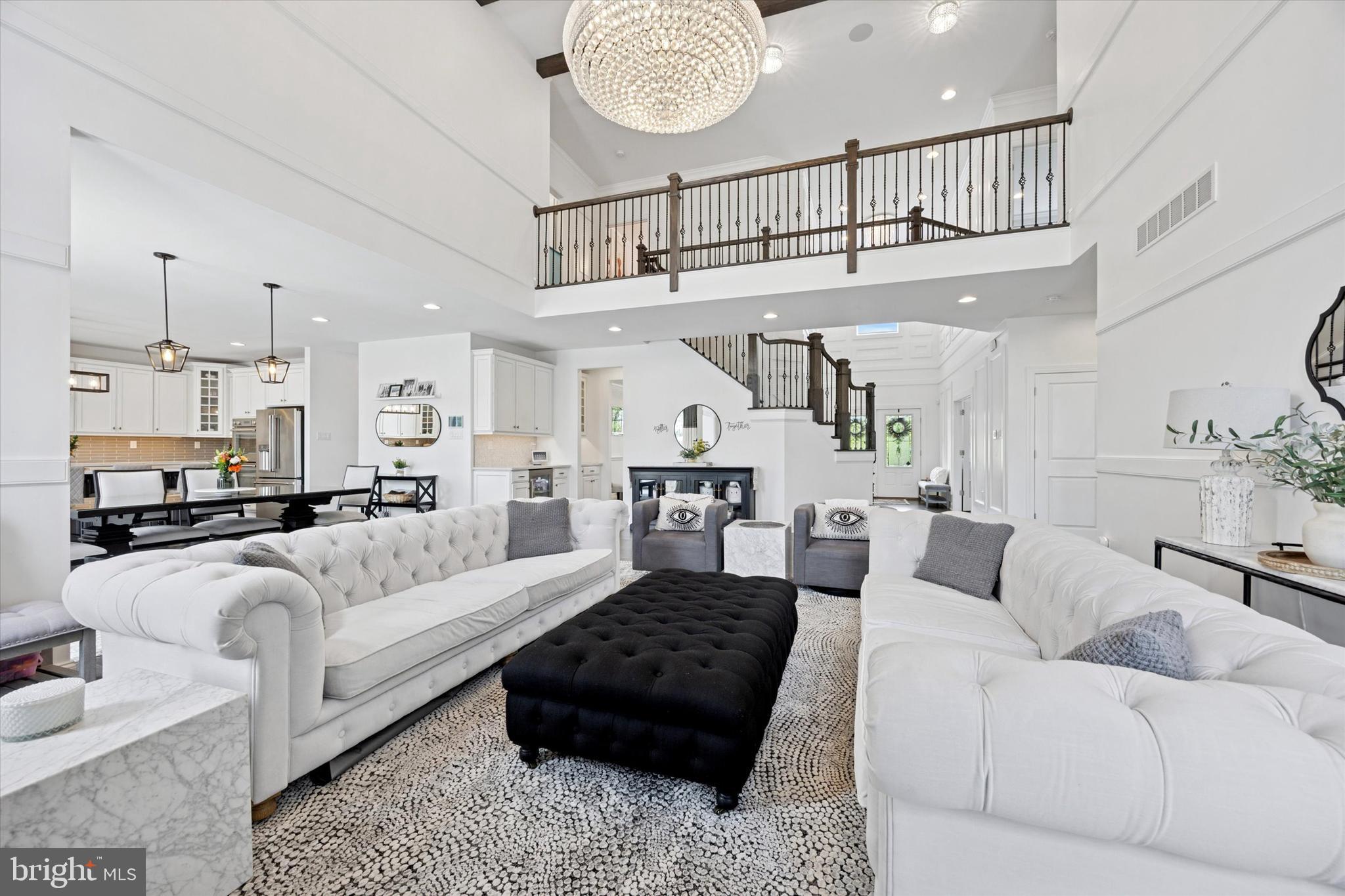 FOUNDERS RESERVE - Residential