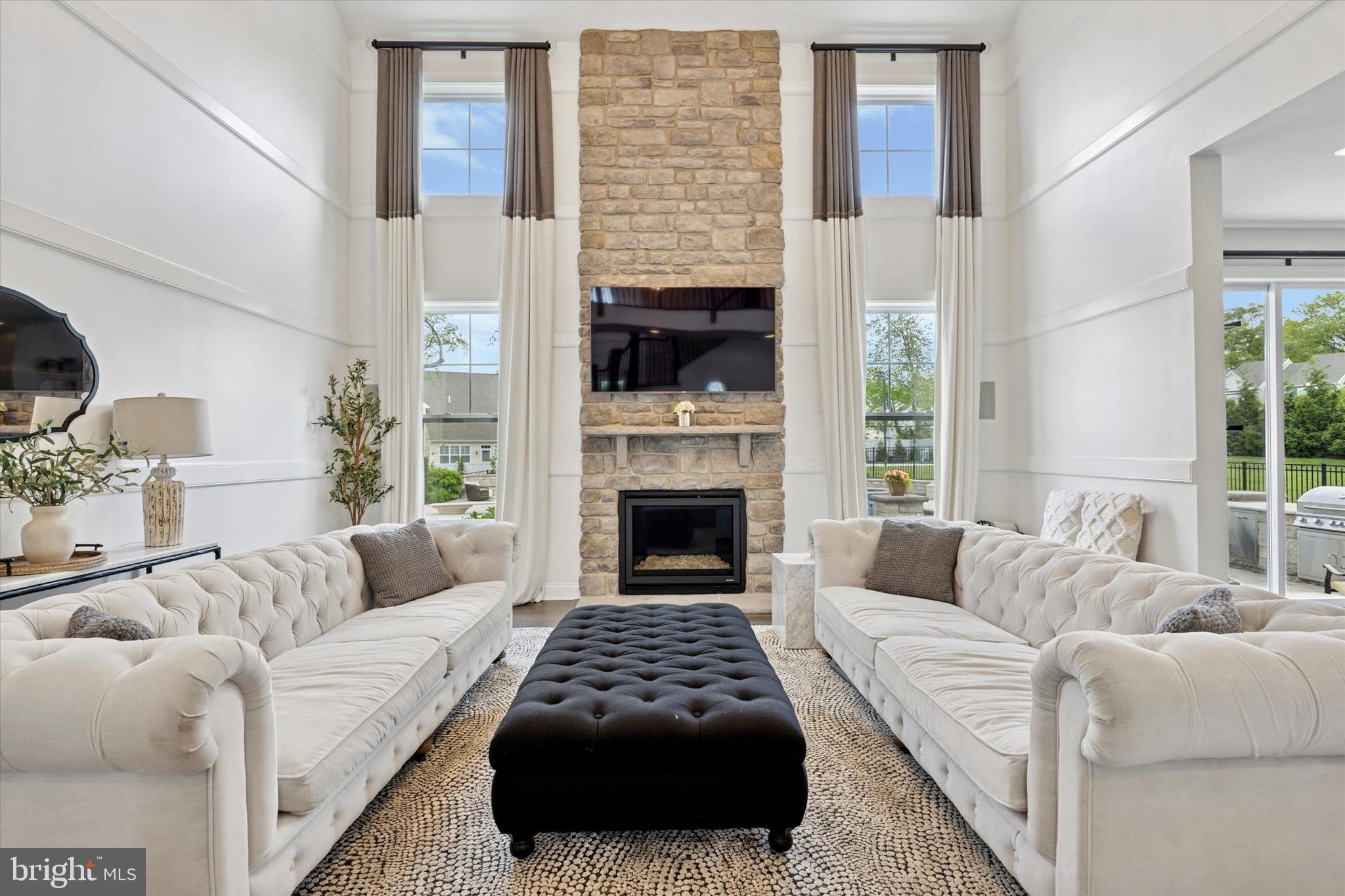 FOUNDERS RESERVE - Residential