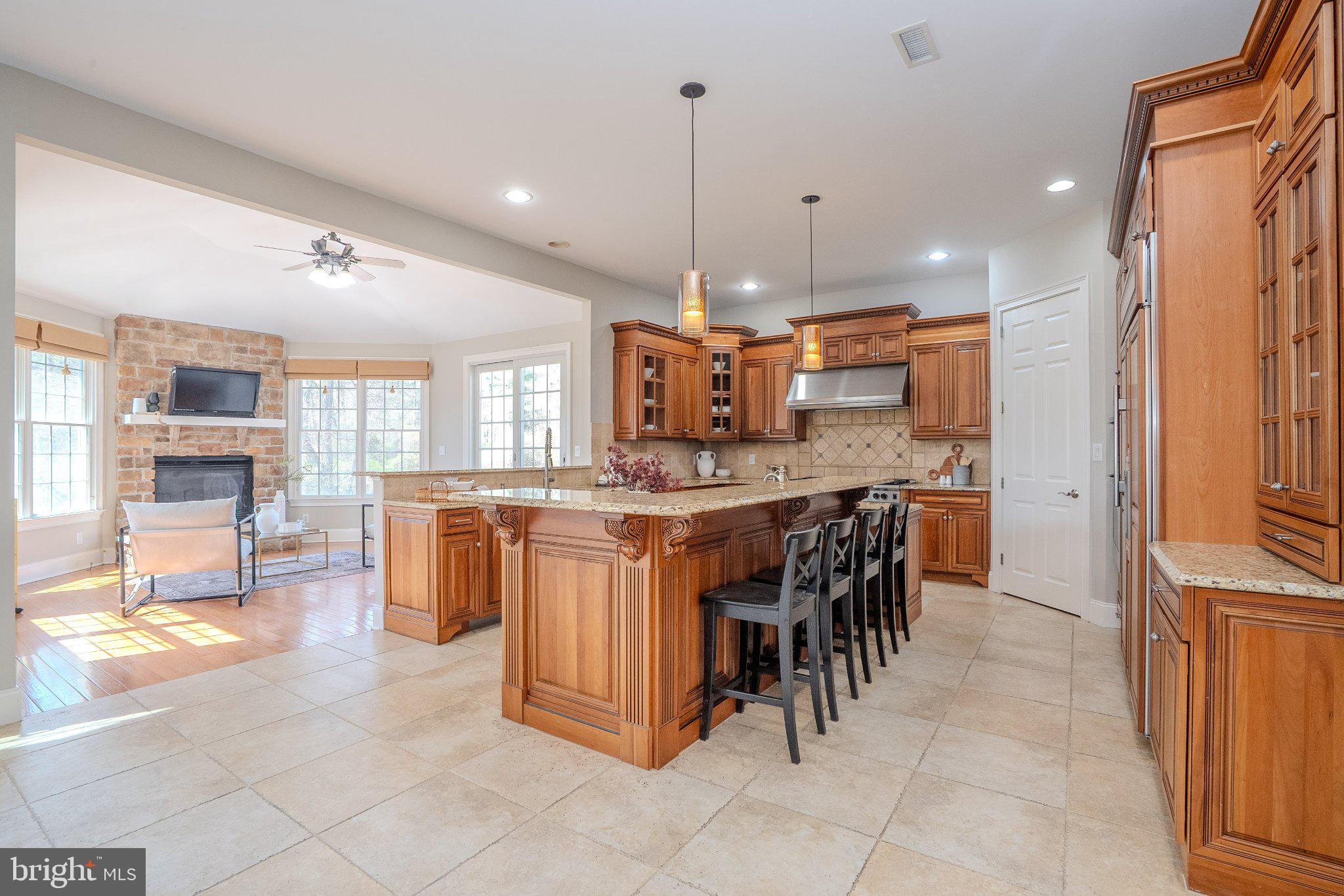 DUTCHESS FARM ESTS - Residential