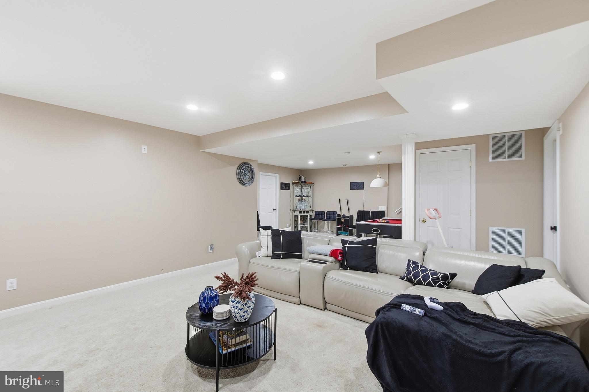 WINDING CREEK ESTATES - Residential