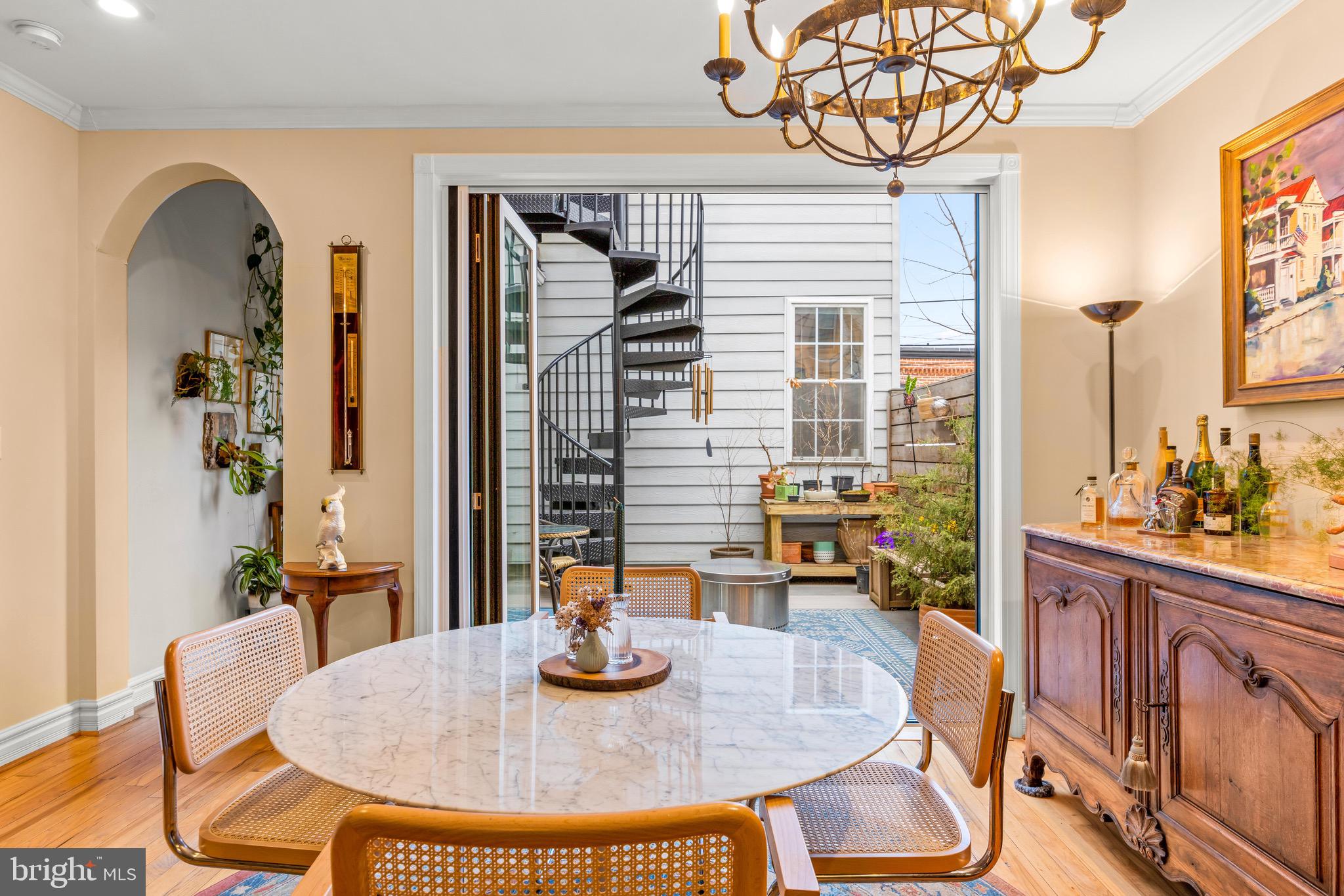 BUTCHERS HILL - Residential