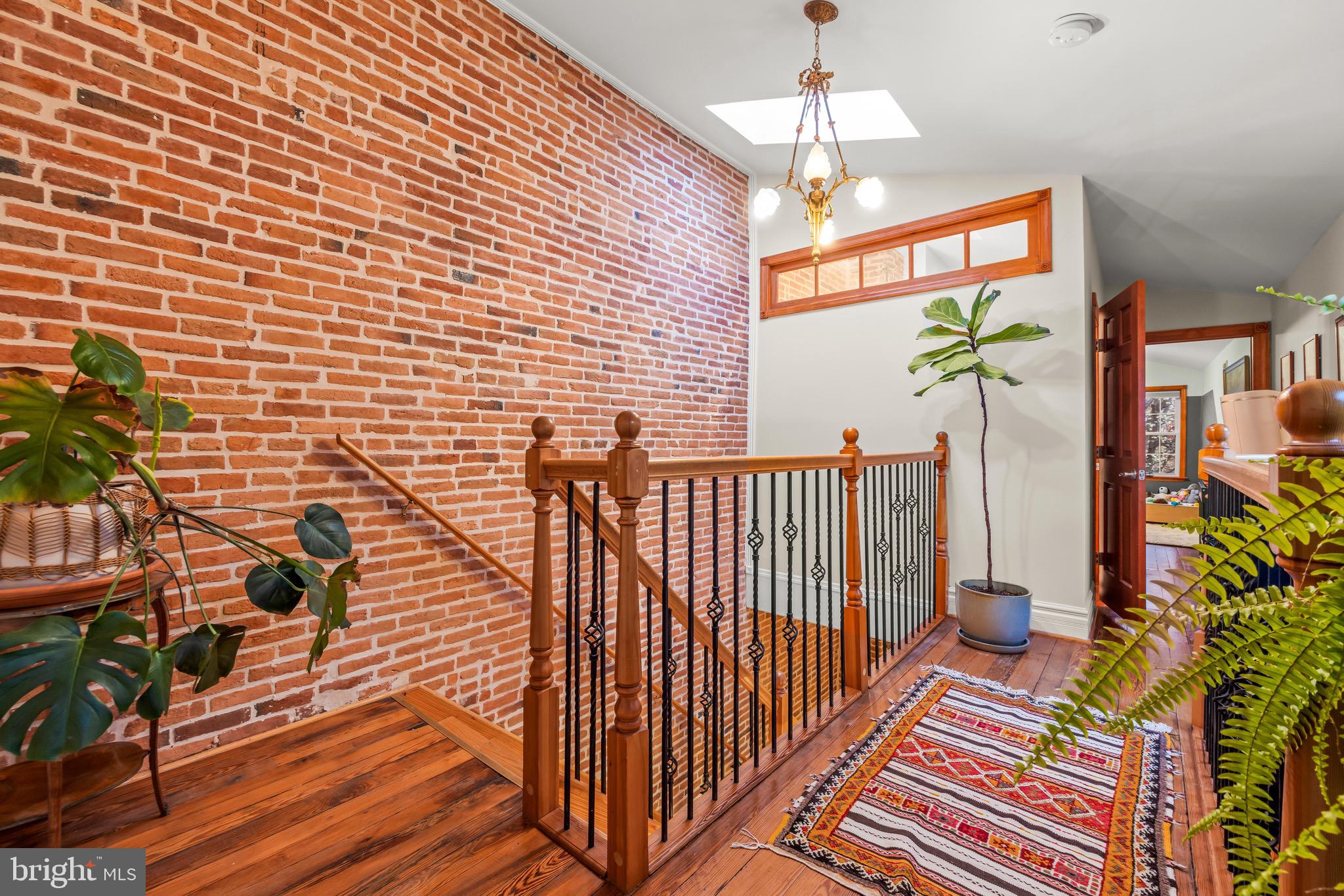 BUTCHERS HILL - Residential