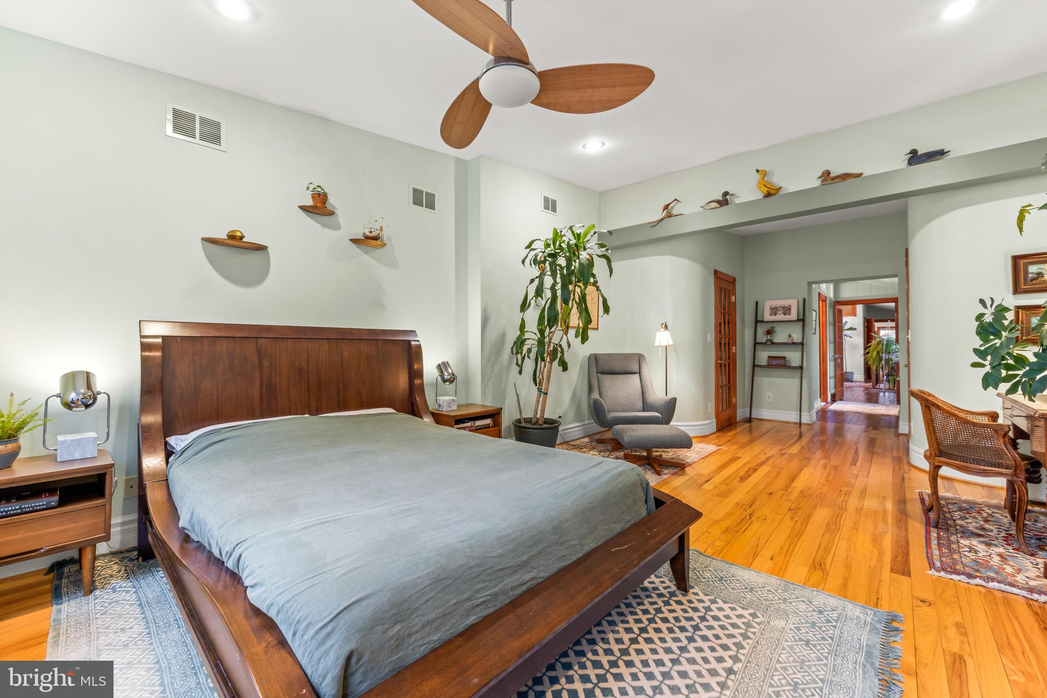 BUTCHERS HILL - Residential