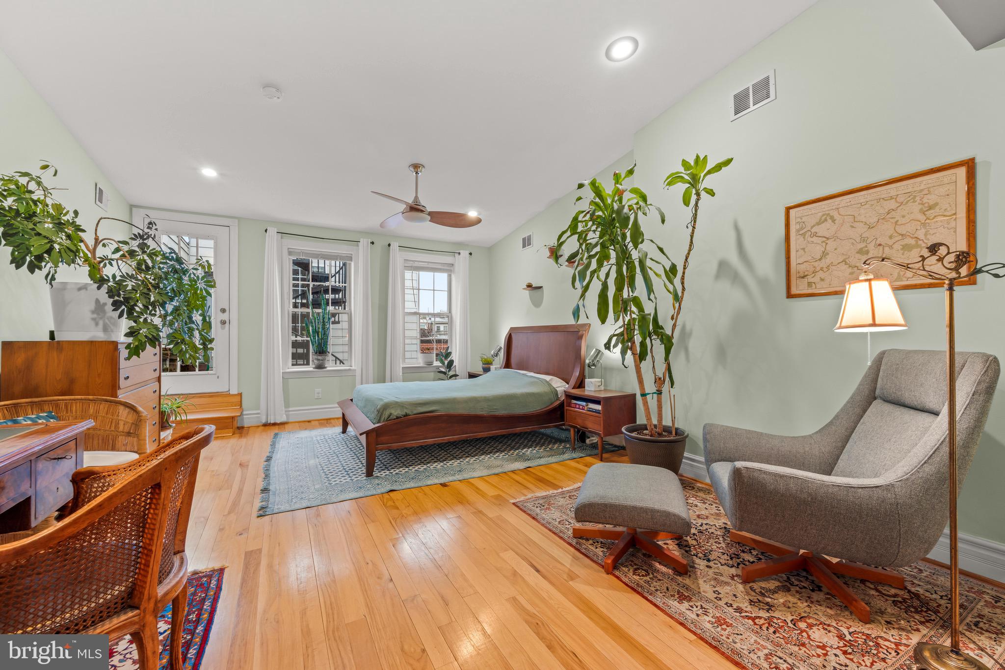 BUTCHERS HILL - Residential
