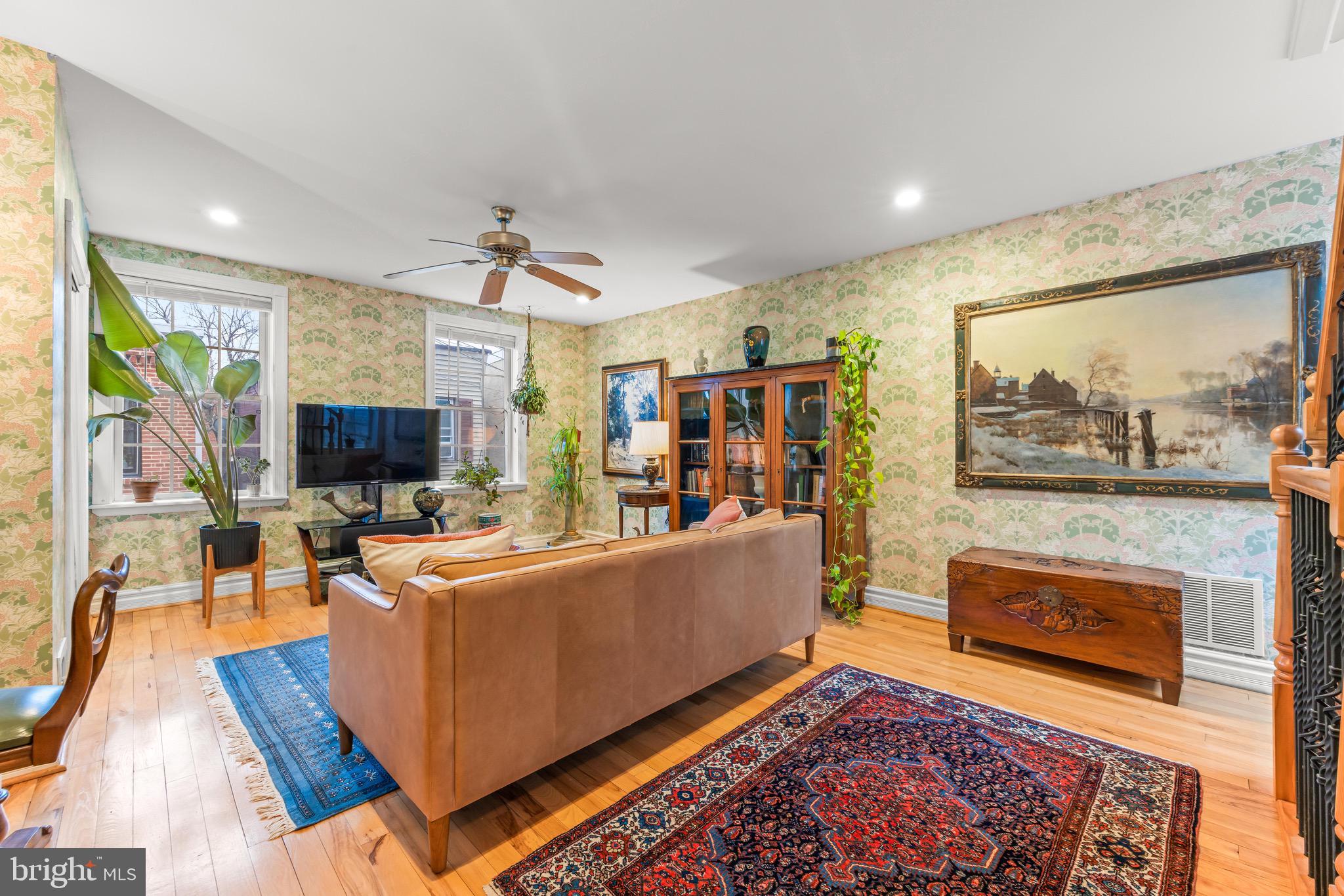 BUTCHERS HILL - Residential