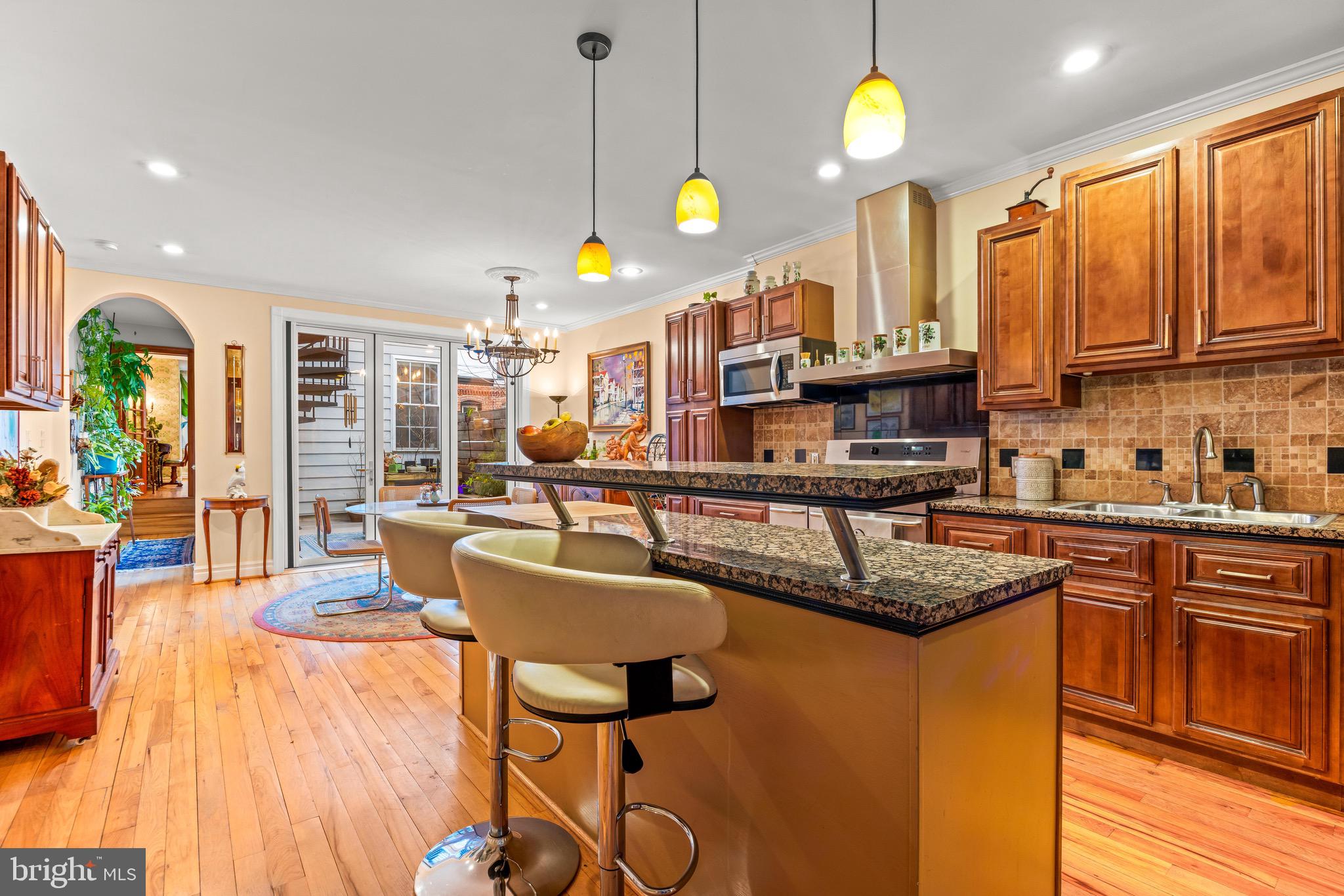 BUTCHERS HILL - Residential