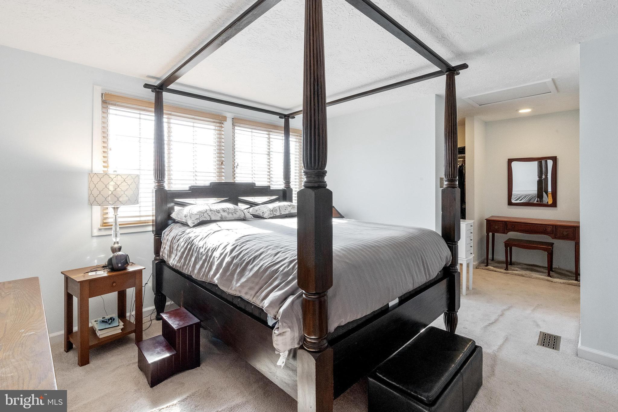 FARMBROOK - Residential Lease