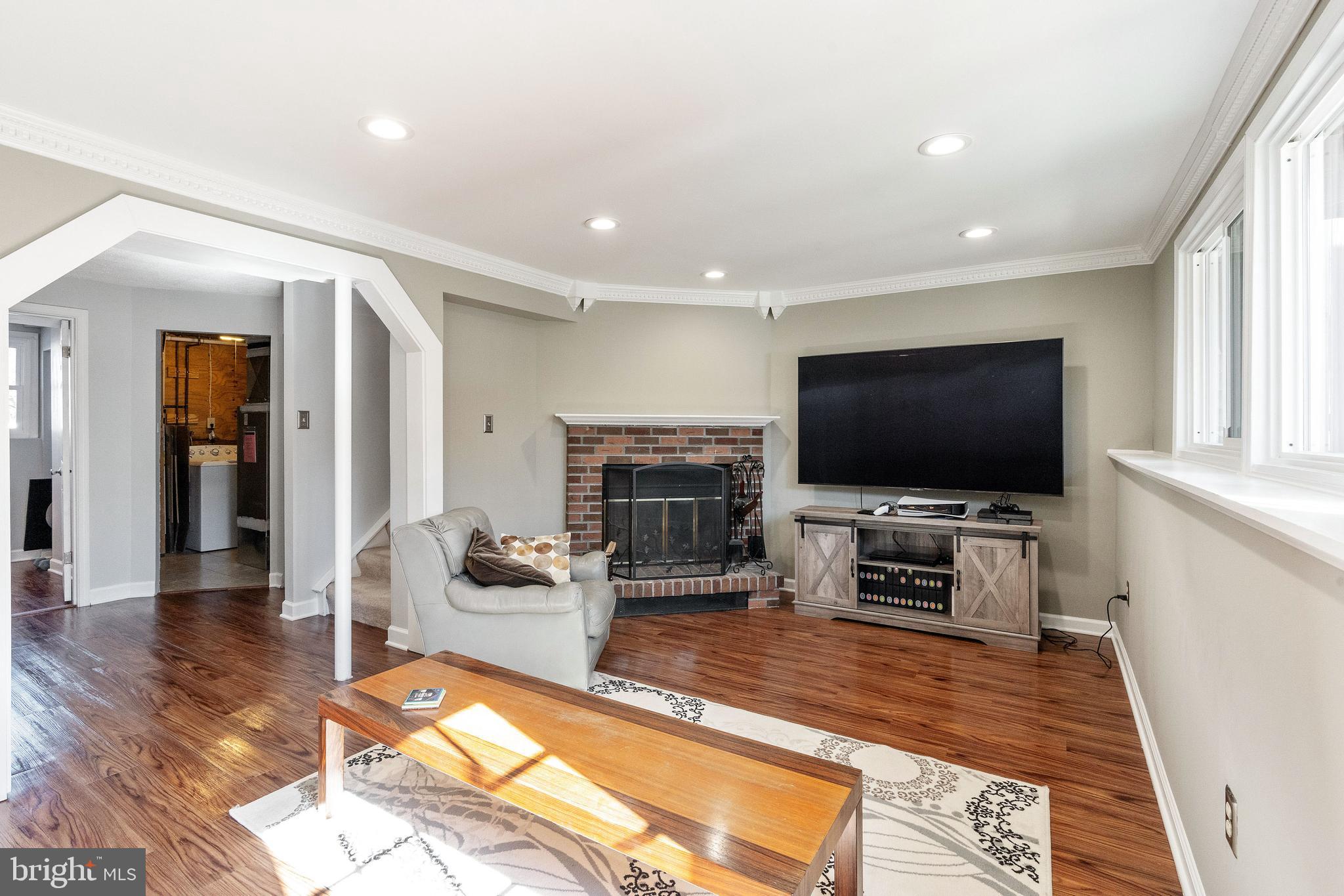 FARMBROOK - Residential Lease