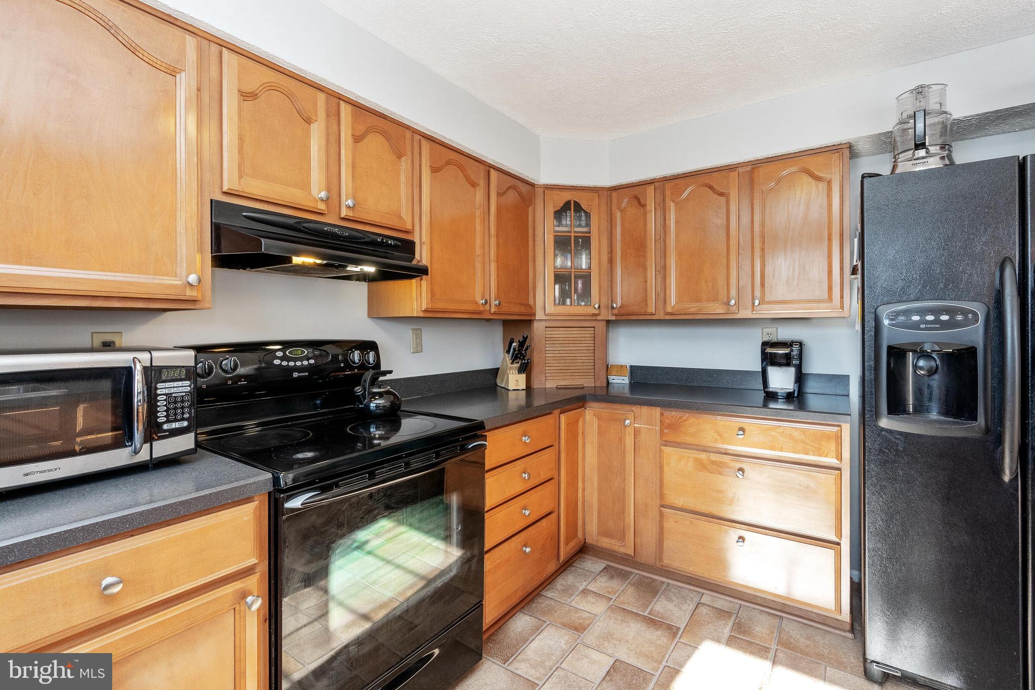 FARMBROOK - Residential Lease