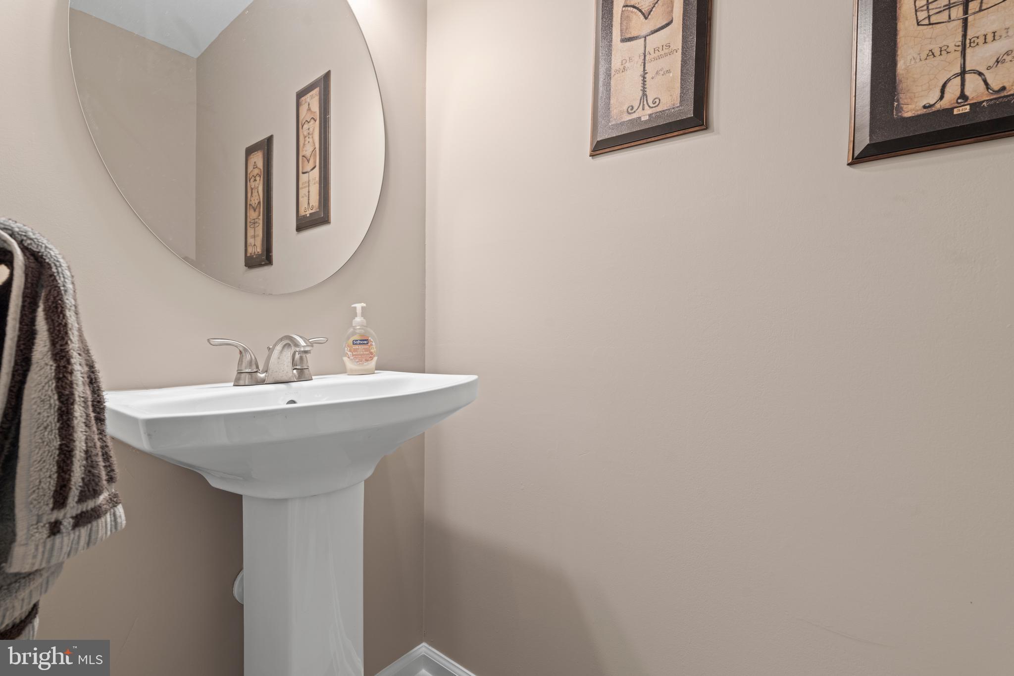 HURLINE FARMS - Residential