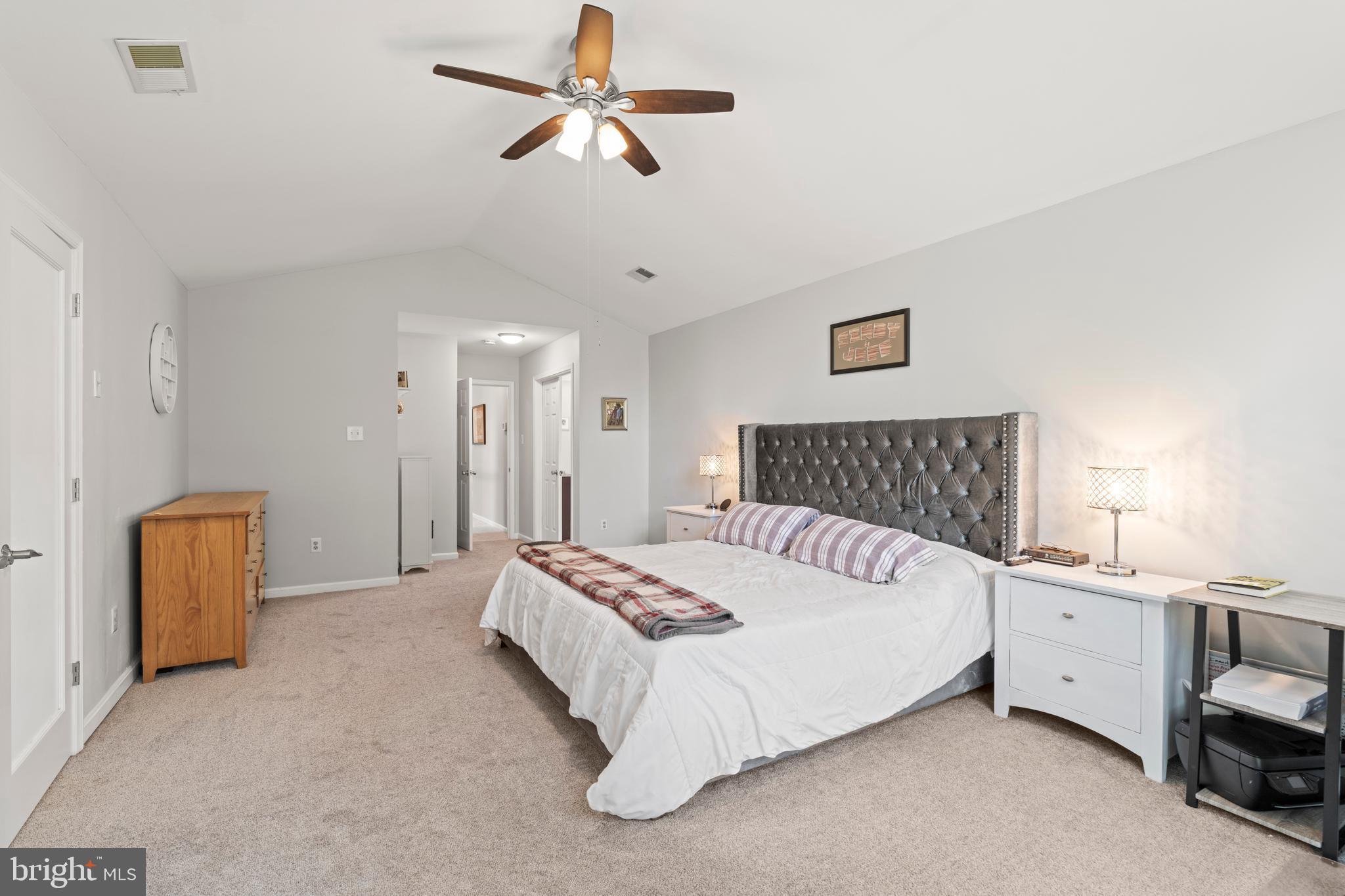 HURLINE FARMS - Residential