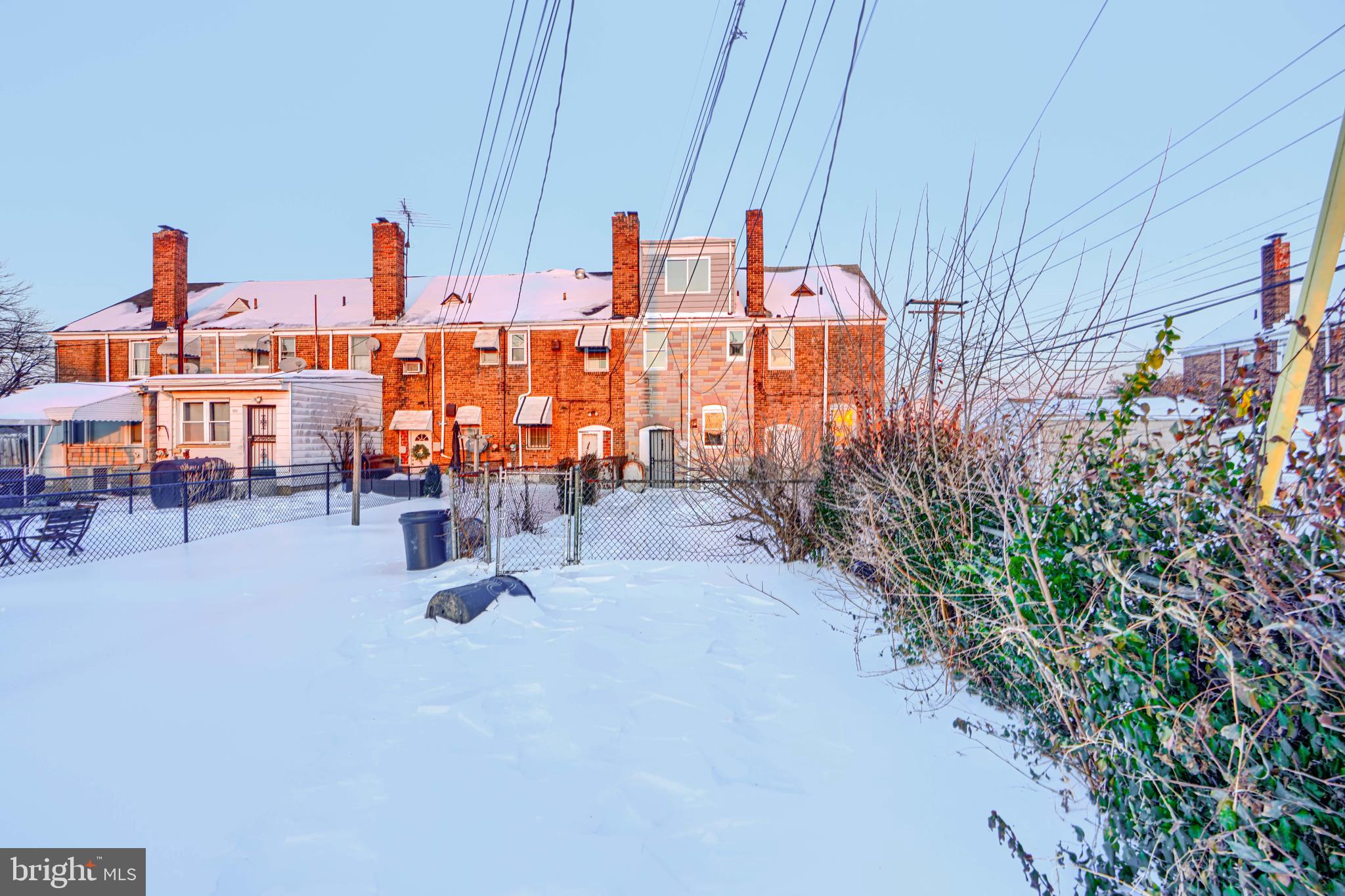 TURNERS MANOR - Residential