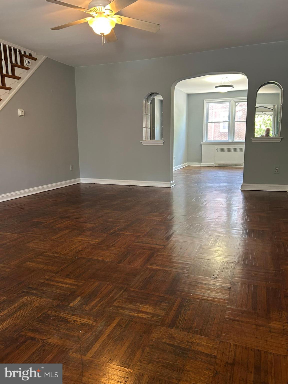 WALNUT HILL - Residential