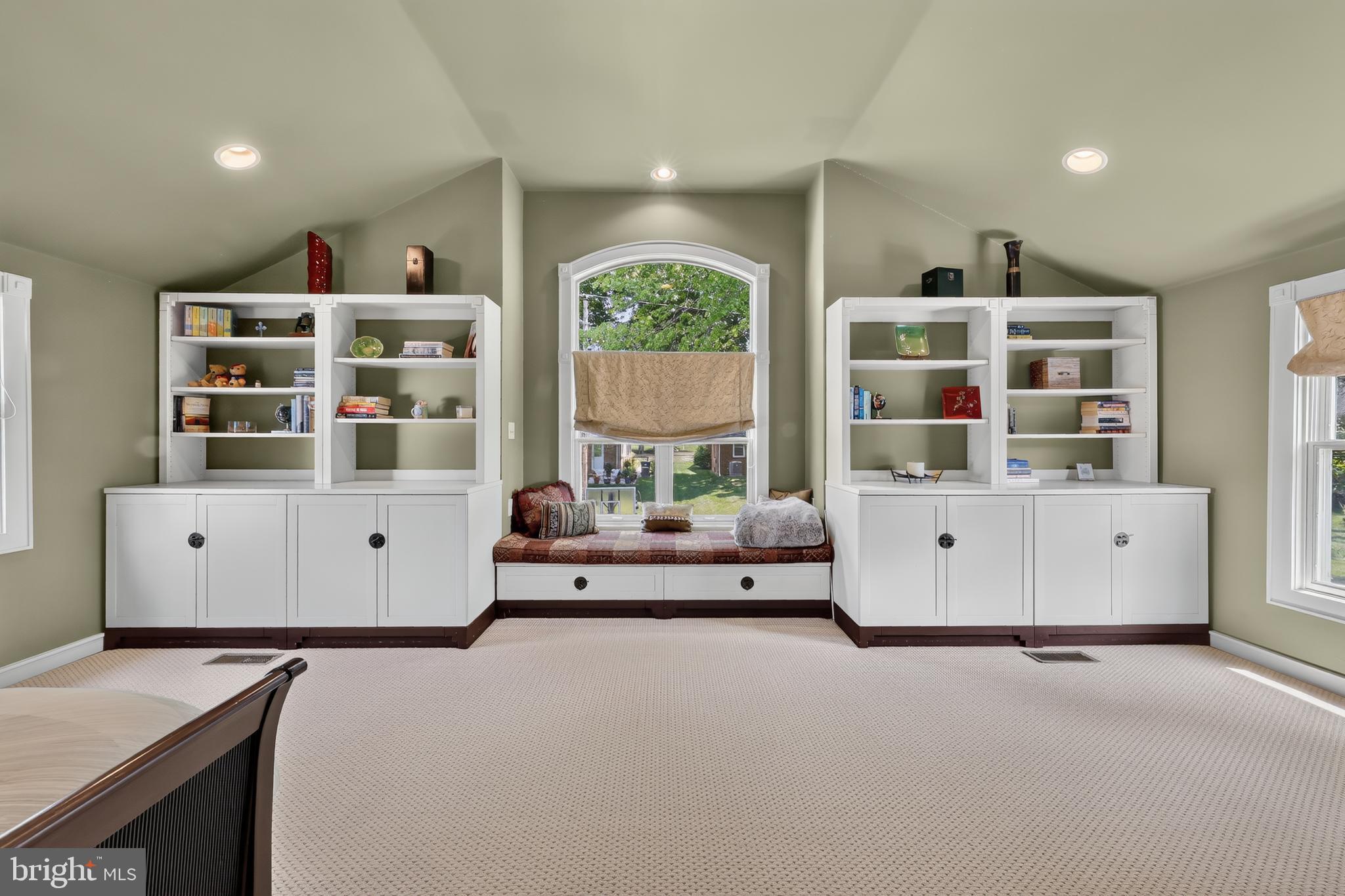 SHARPLEY - Residential
