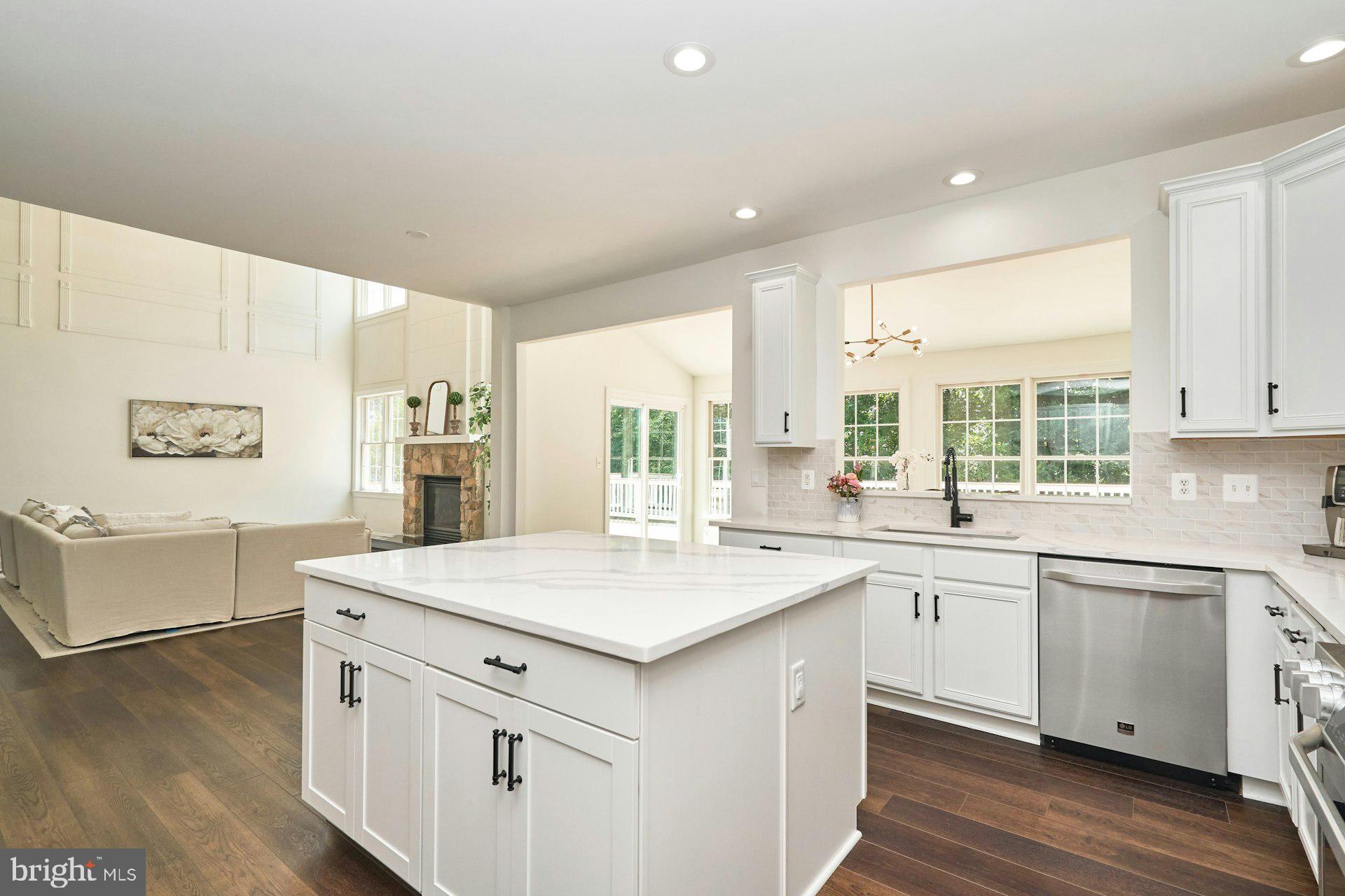 DOMINION VALLEY COUNTRY CLUB - Residential