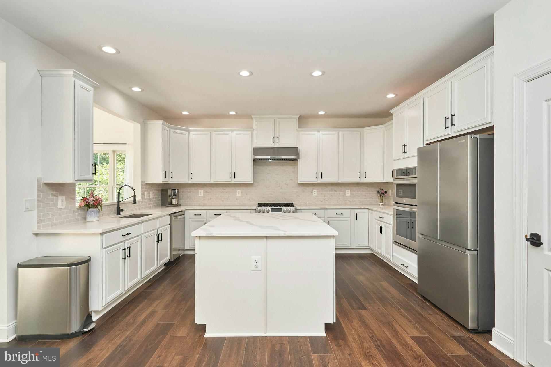 DOMINION VALLEY COUNTRY CLUB - Residential