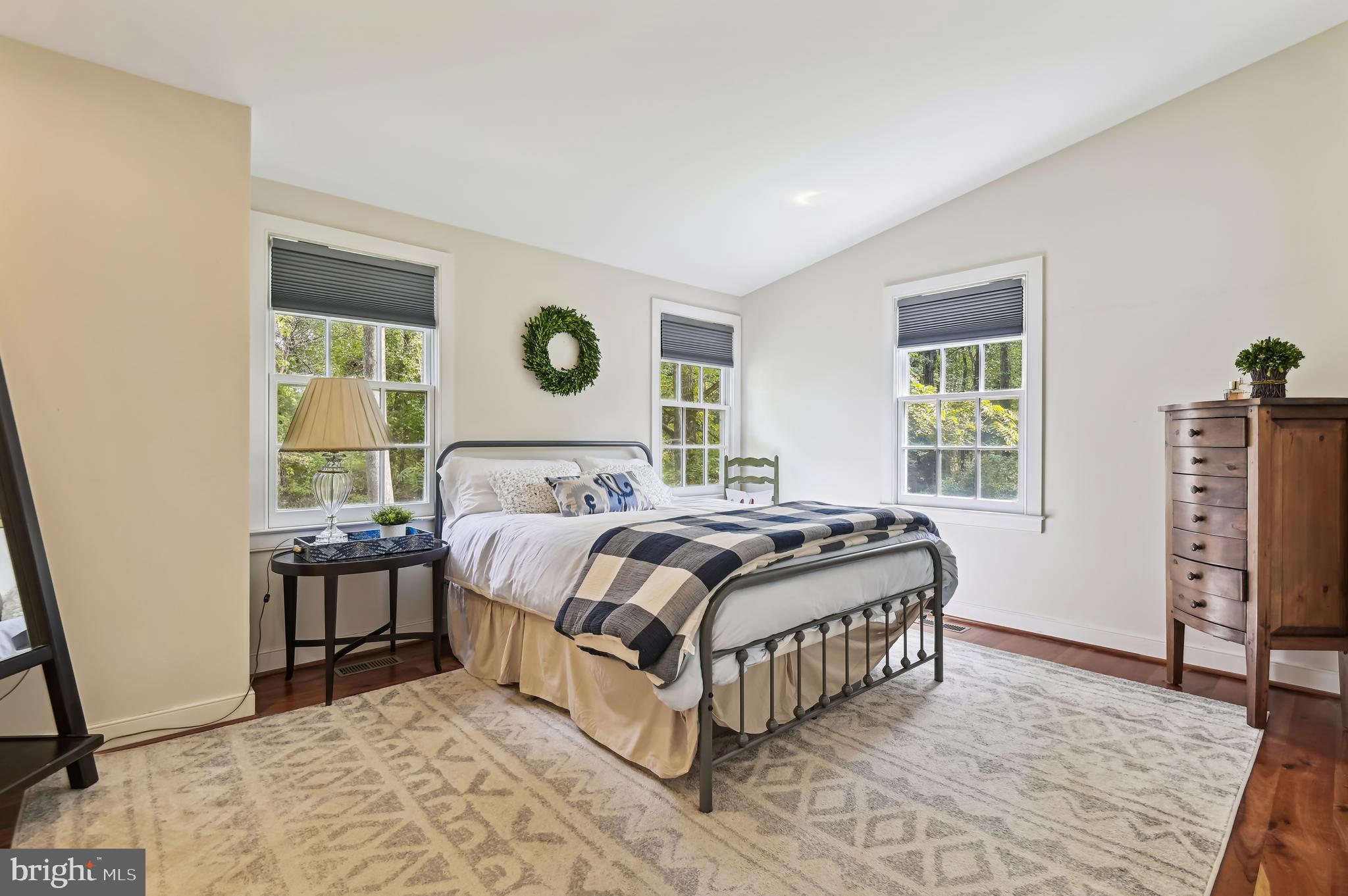 CAVES VALLEY - Residential