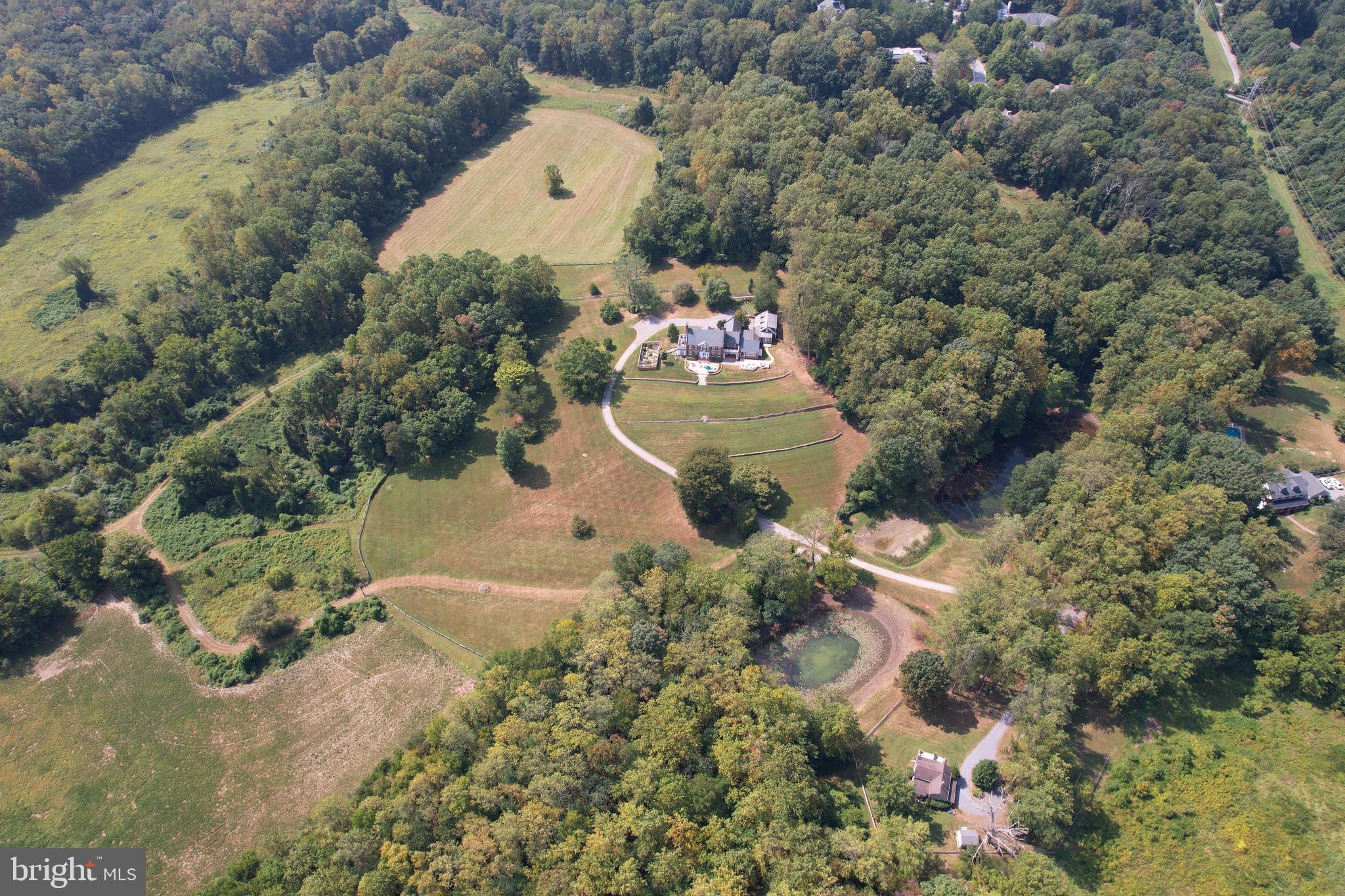 CAVES VALLEY - Residential