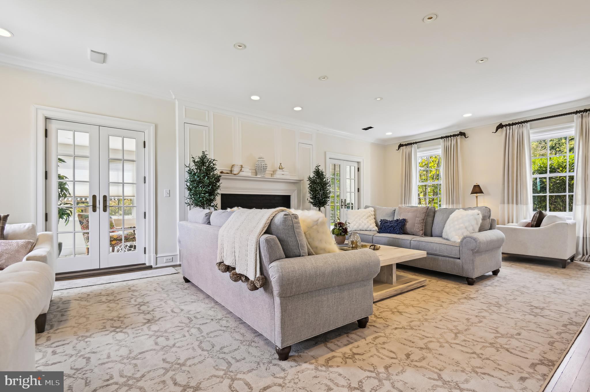 CAVES VALLEY - Residential