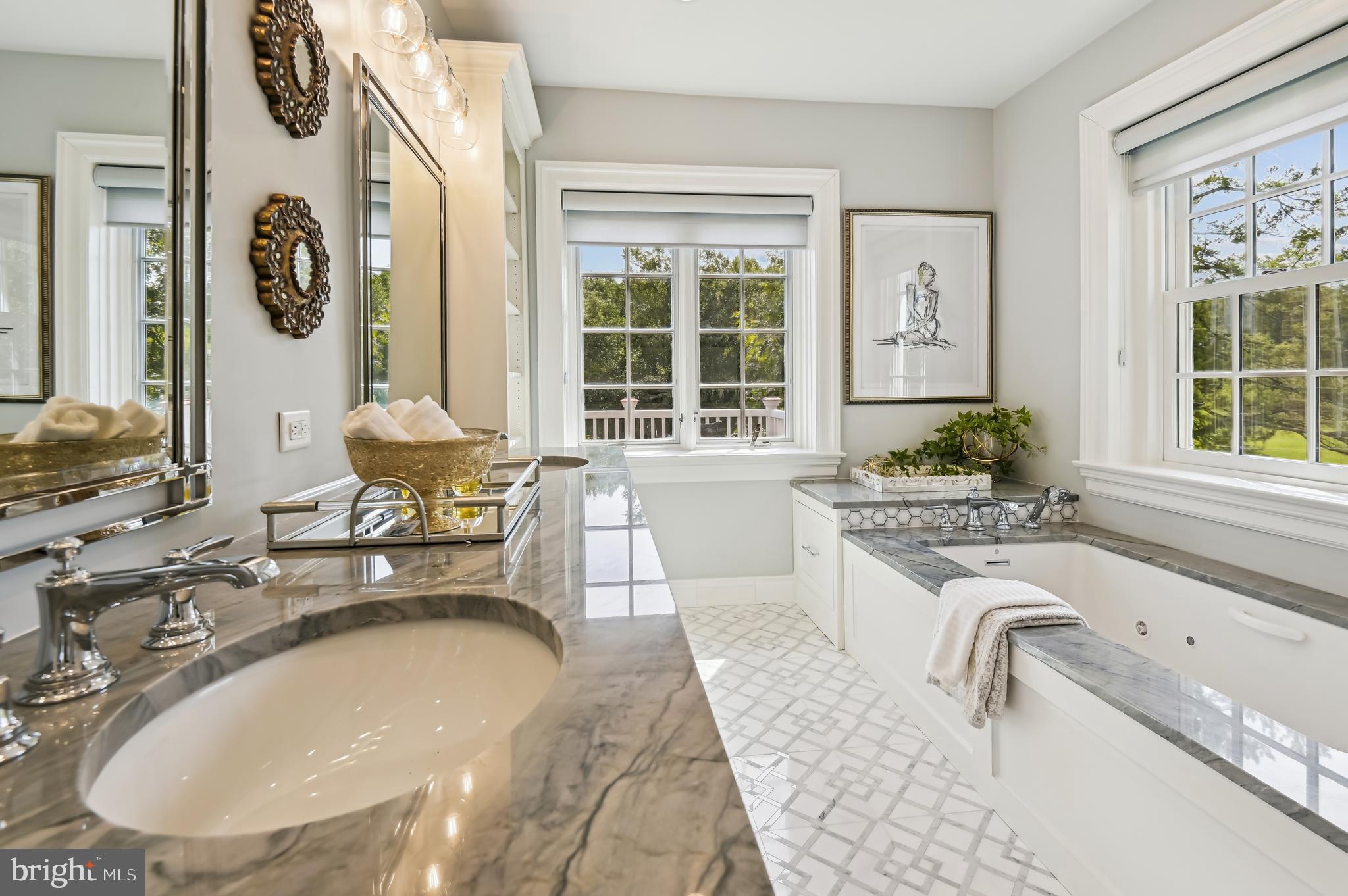 CAVES VALLEY - Residential