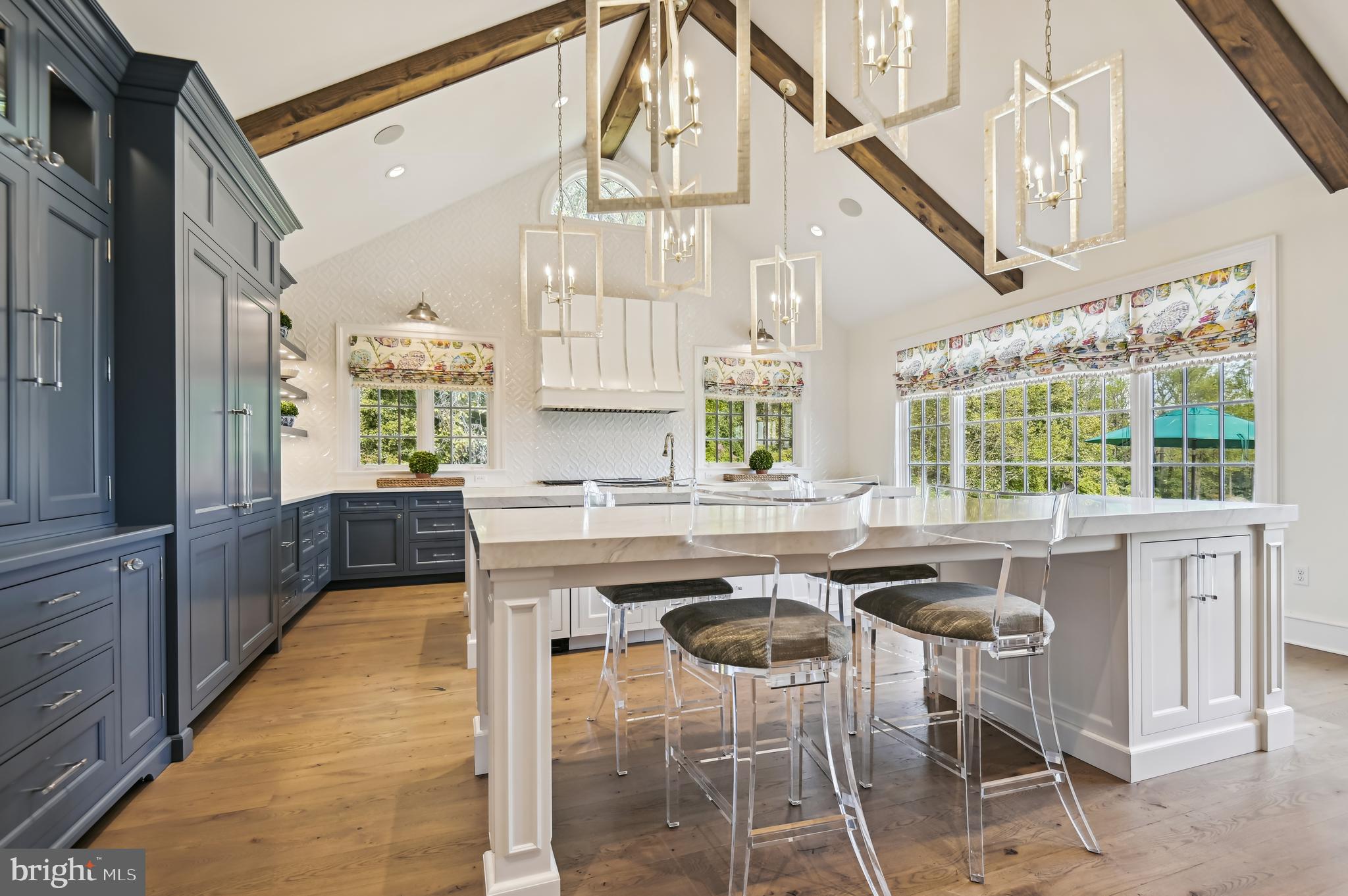 CAVES VALLEY - Residential