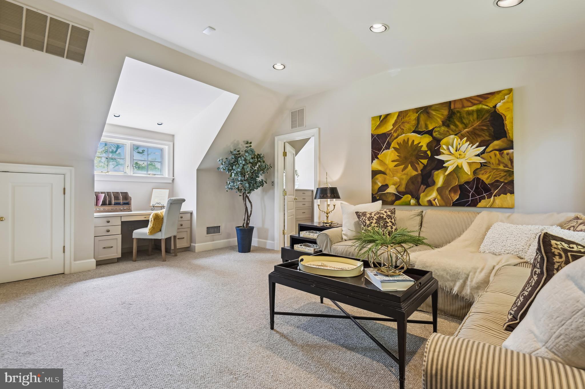 CAVES VALLEY - Residential