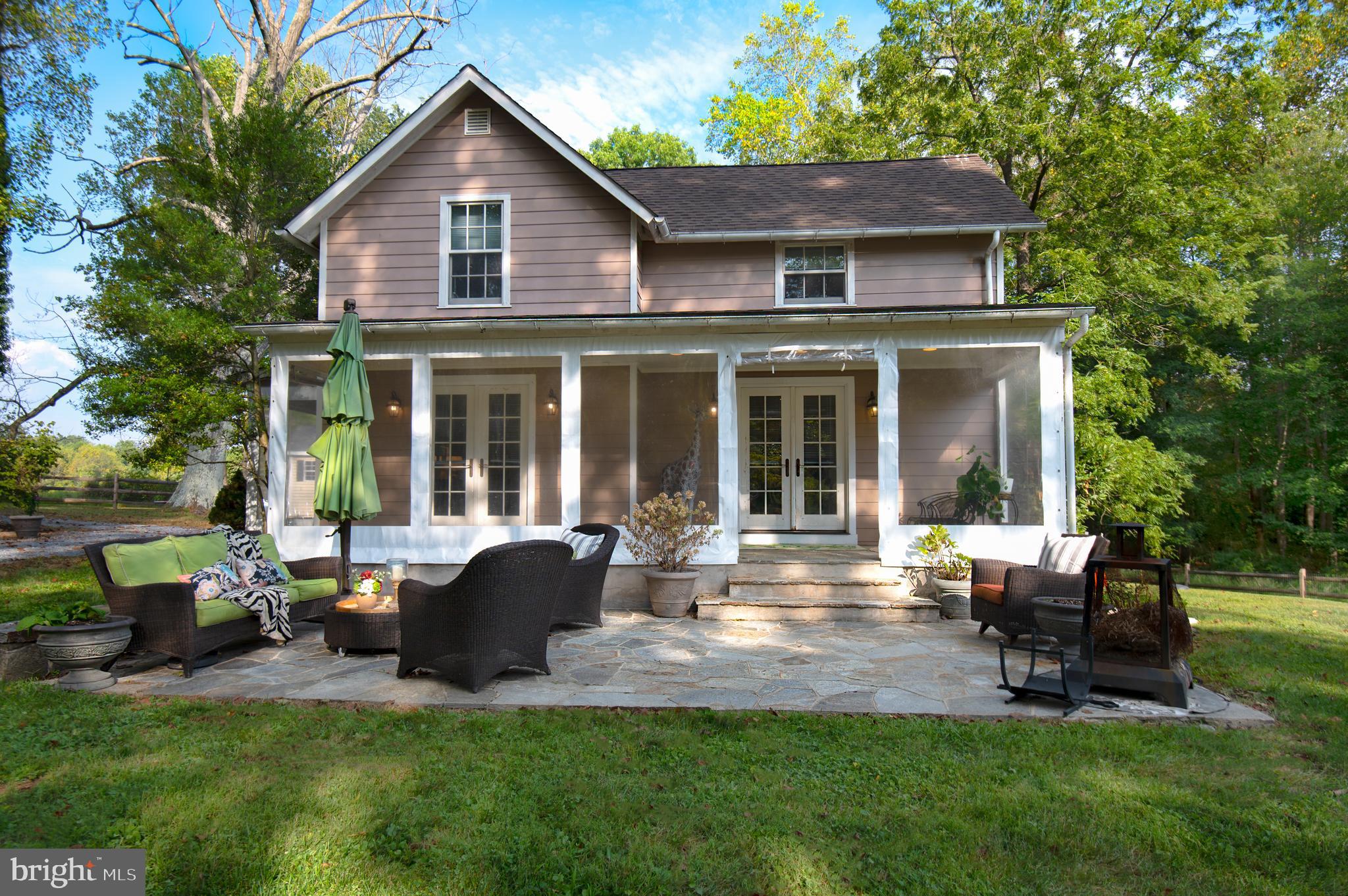 CAVES VALLEY - Residential