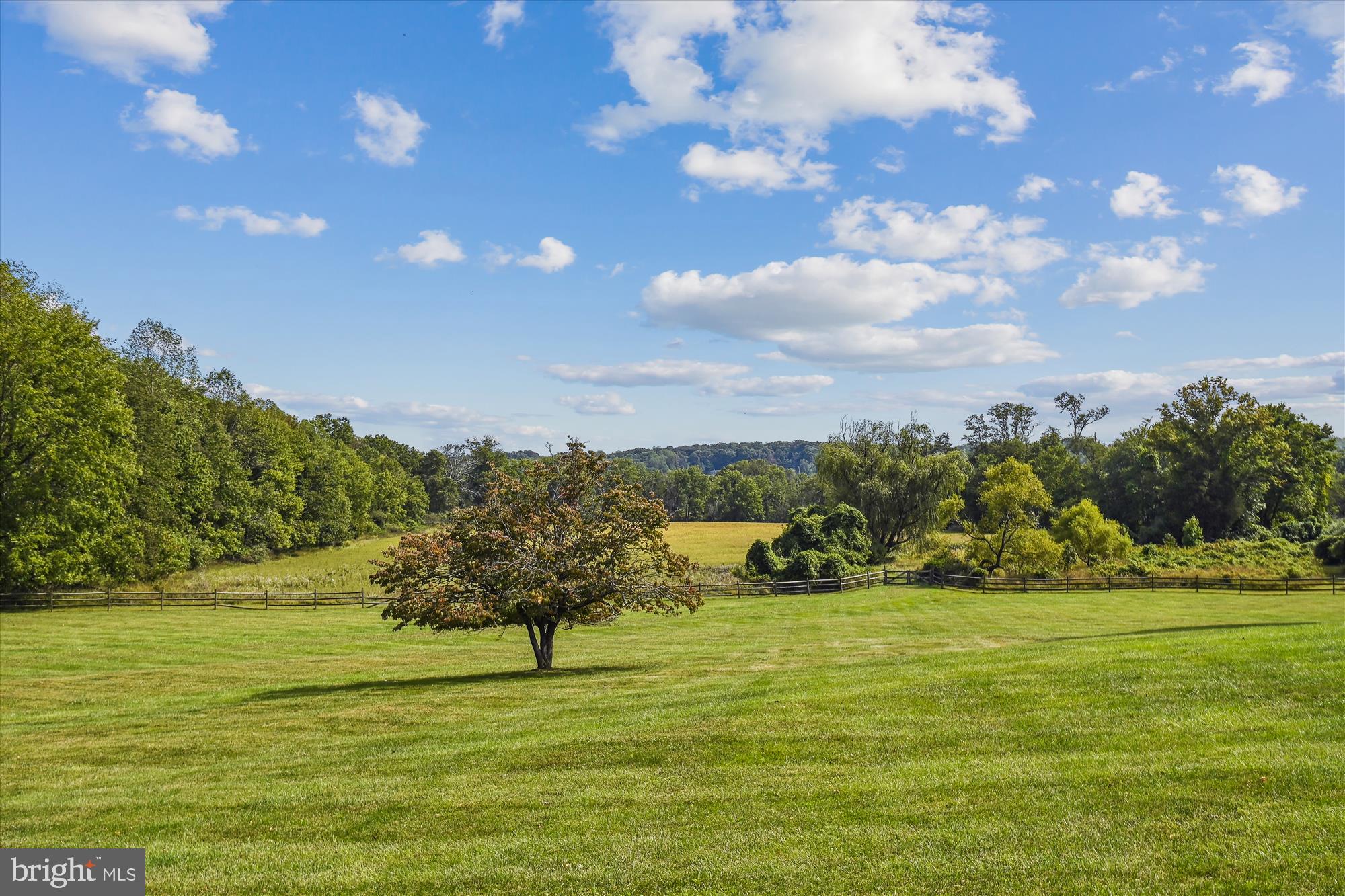 CAVES VALLEY - Residential
