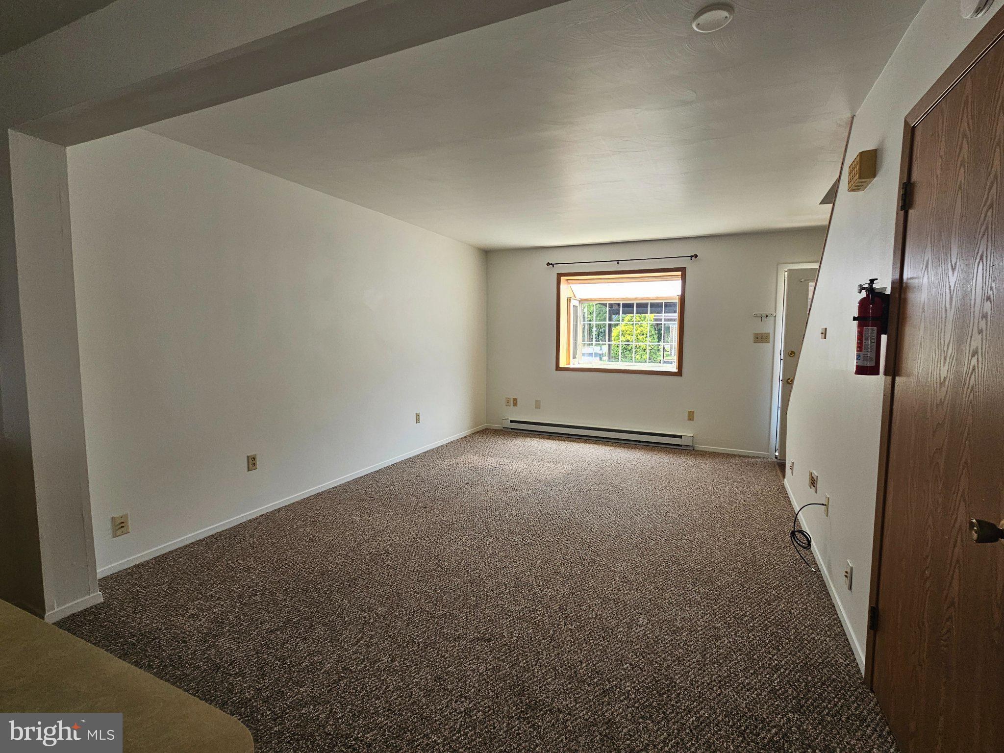 WOODS EDGE - Residential
