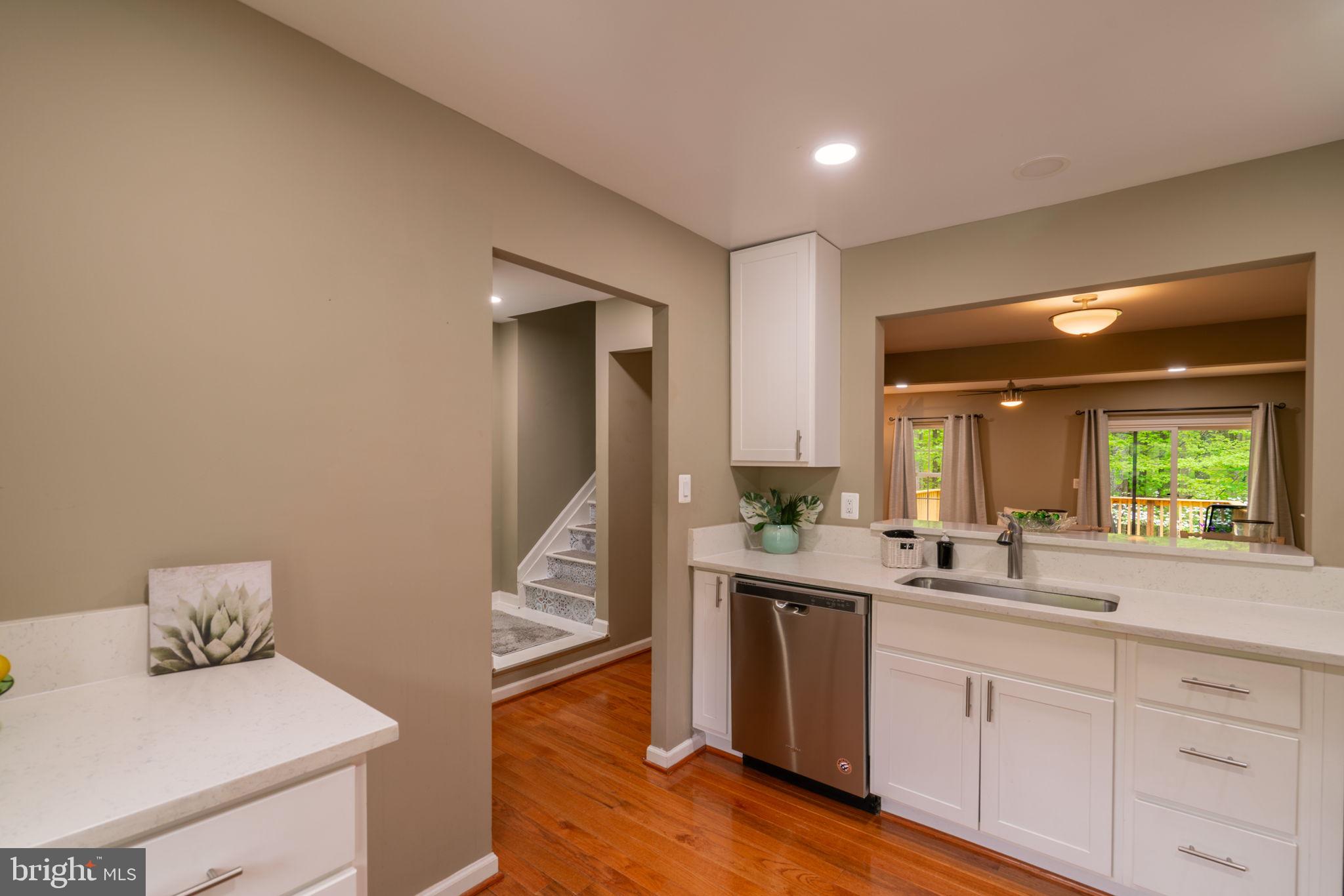 BONIFANT WOODS - Residential