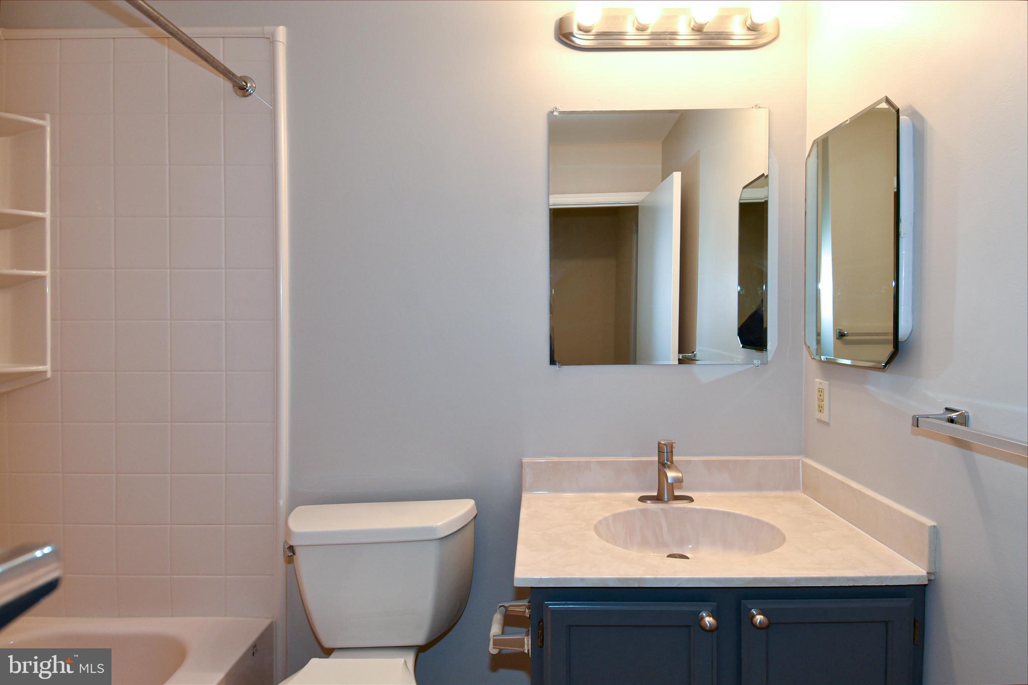 ROBIN MEADOWS - Residential Lease