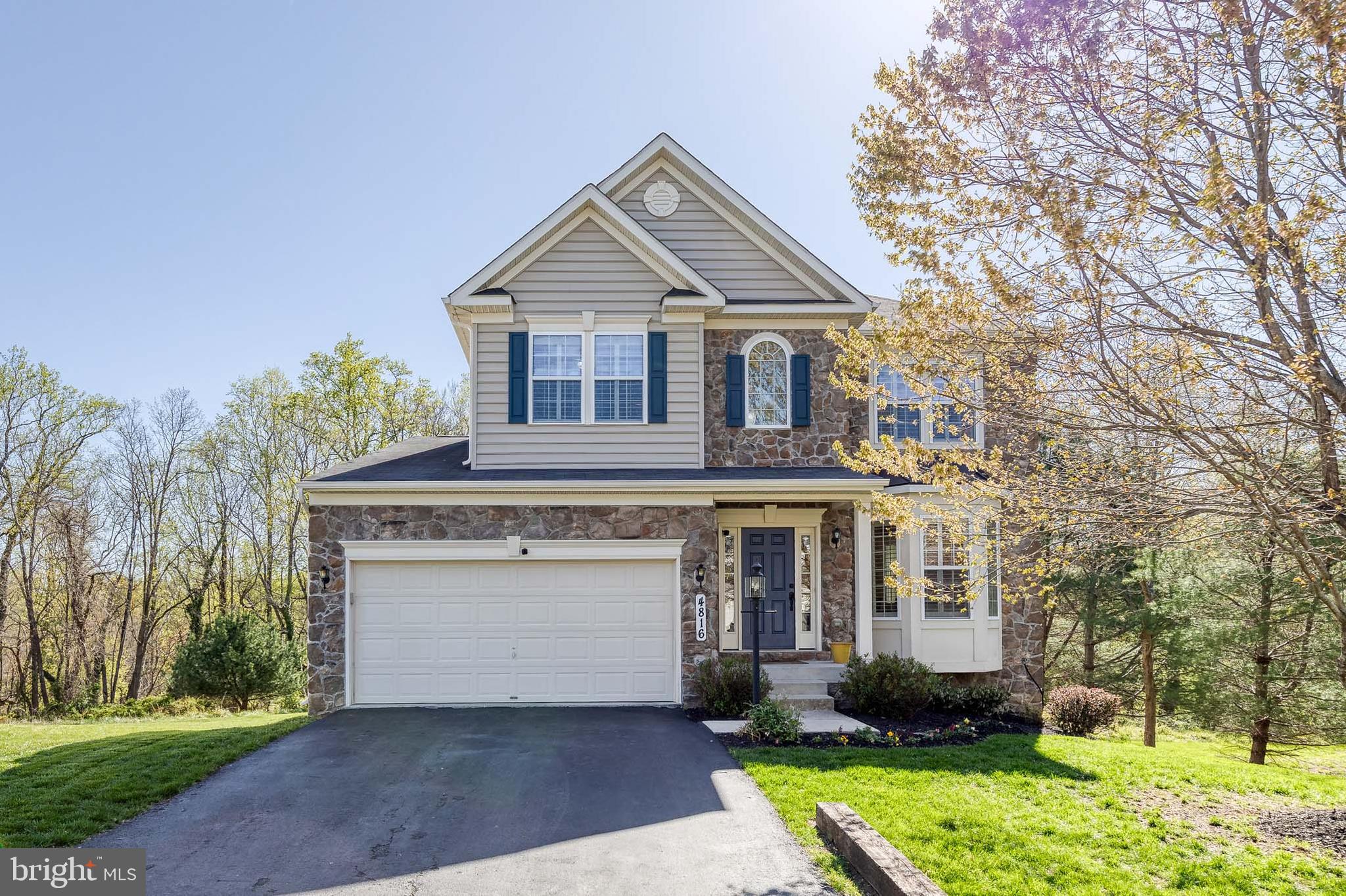 CASCADE OVERLOOK - Residential