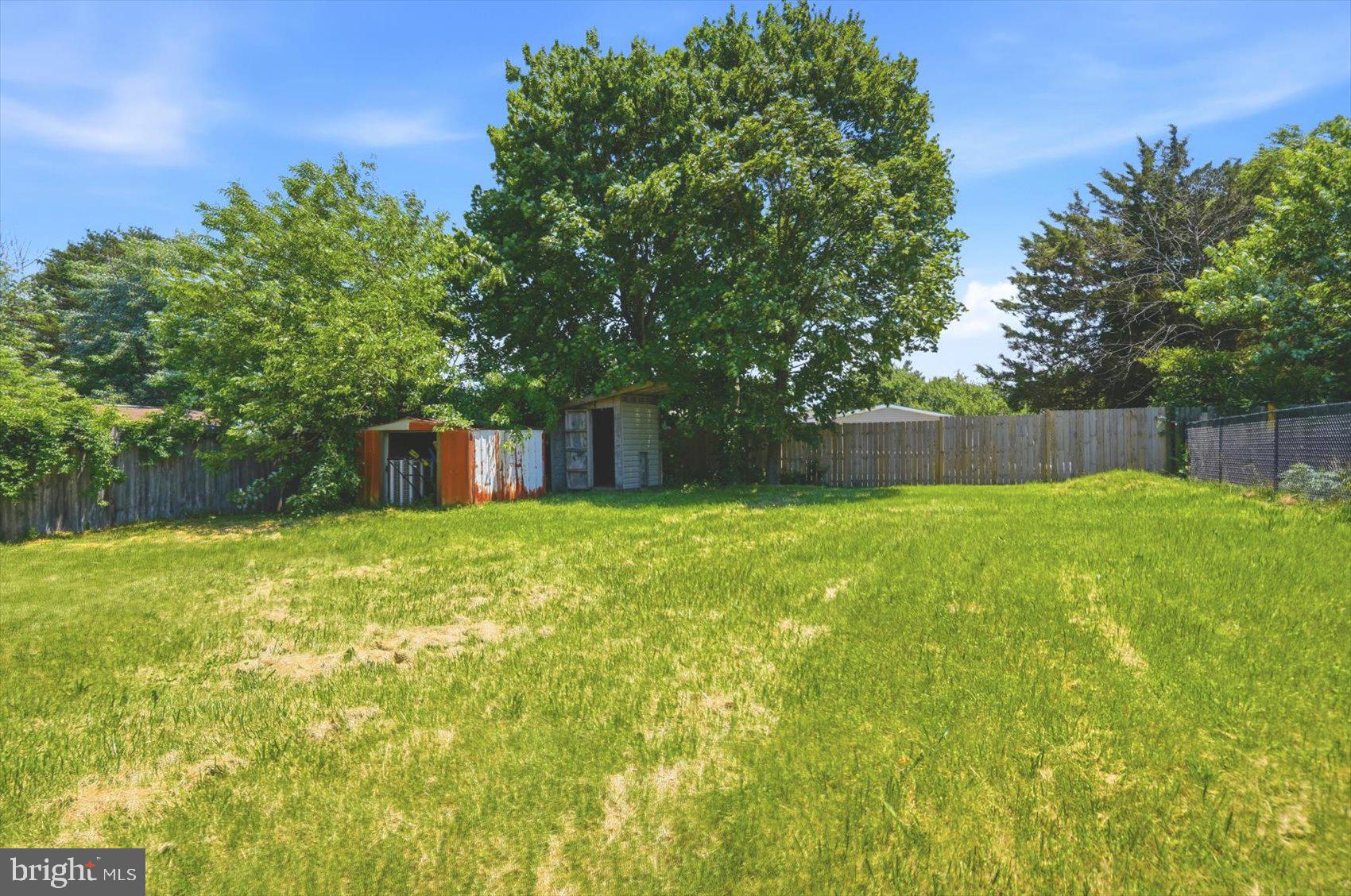 MOUNTAIN BUSH ESTATES - Residential