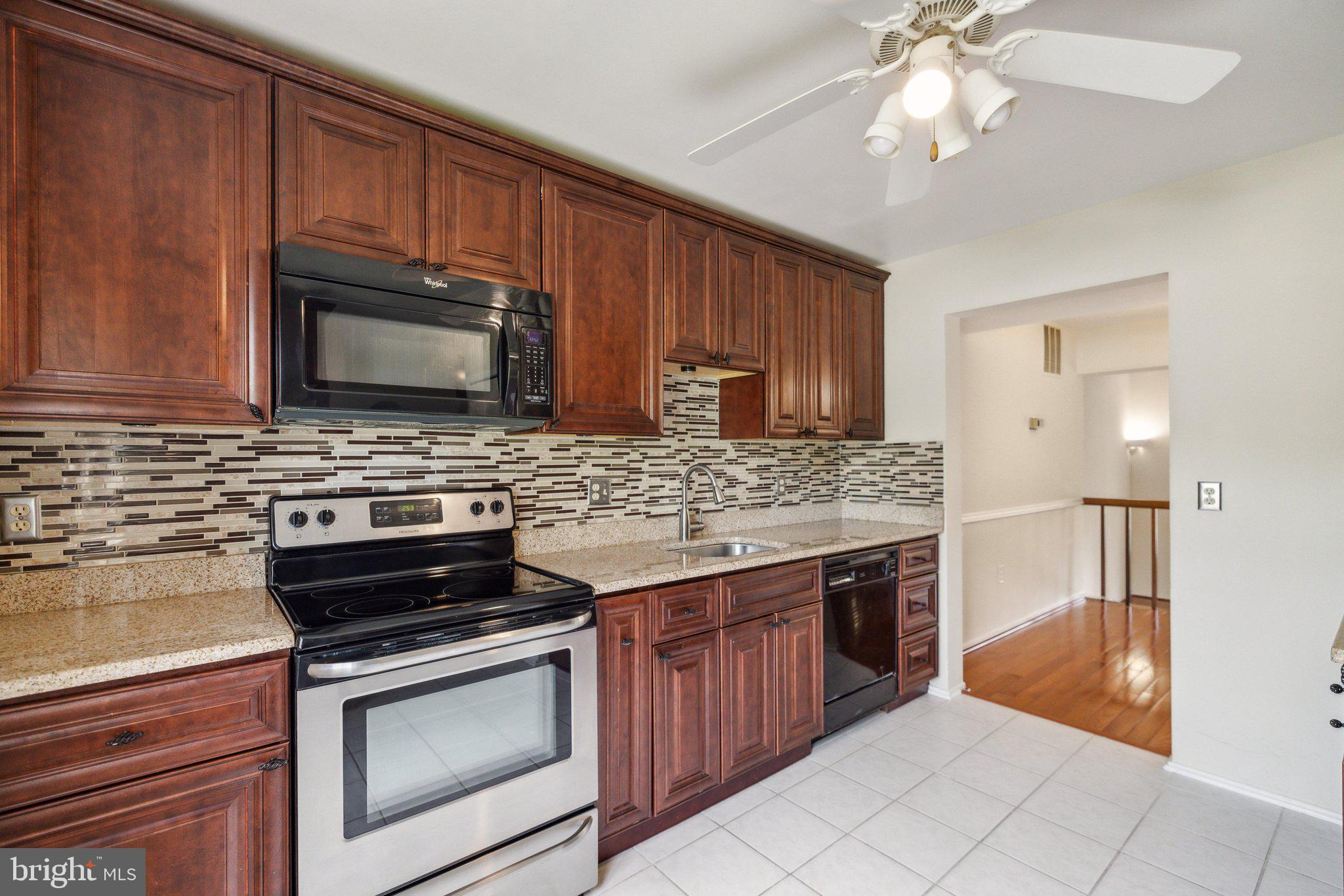 TREEBROOKE CONDOMINIUM - Residential Lease