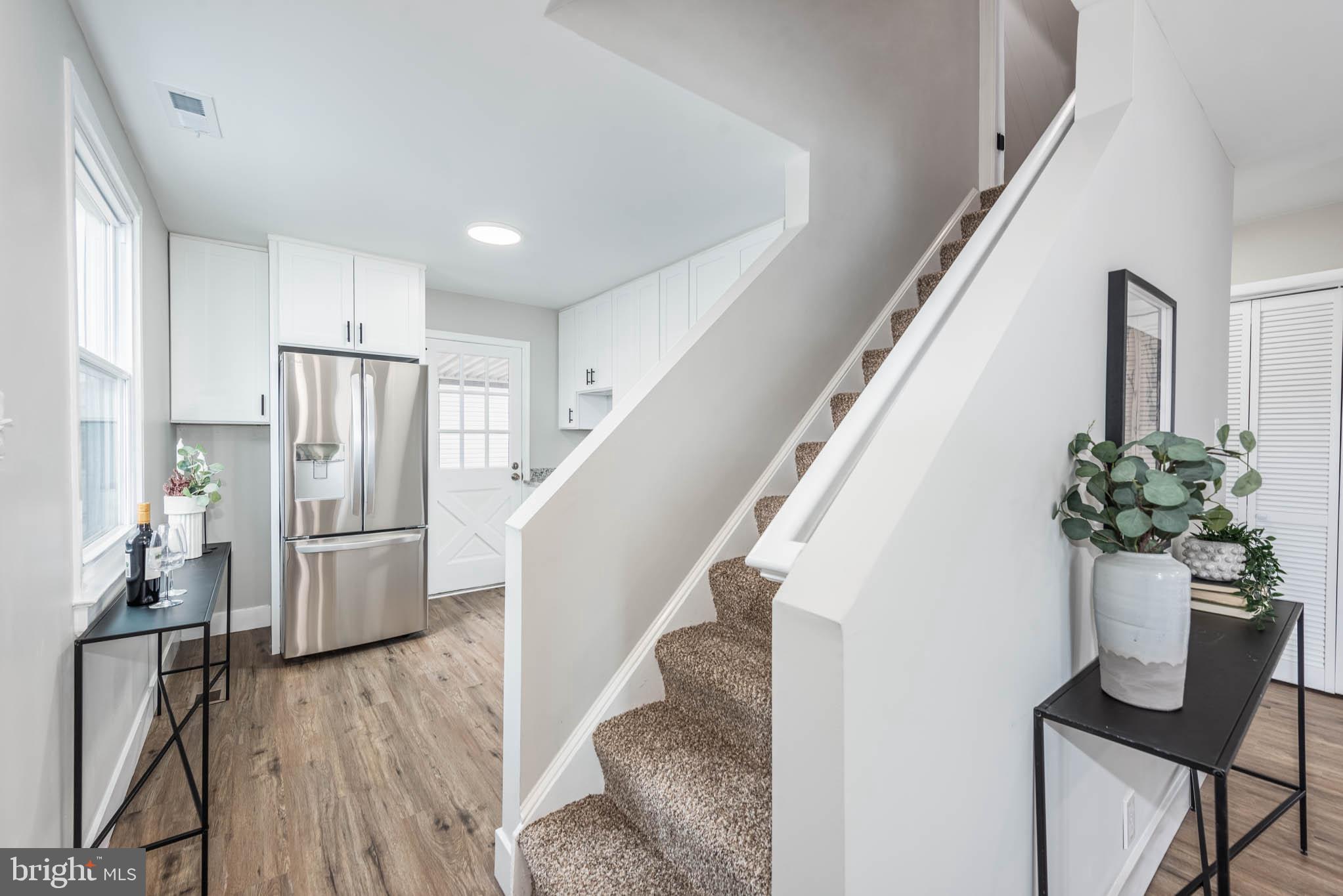 MURRAY POINT - Residential