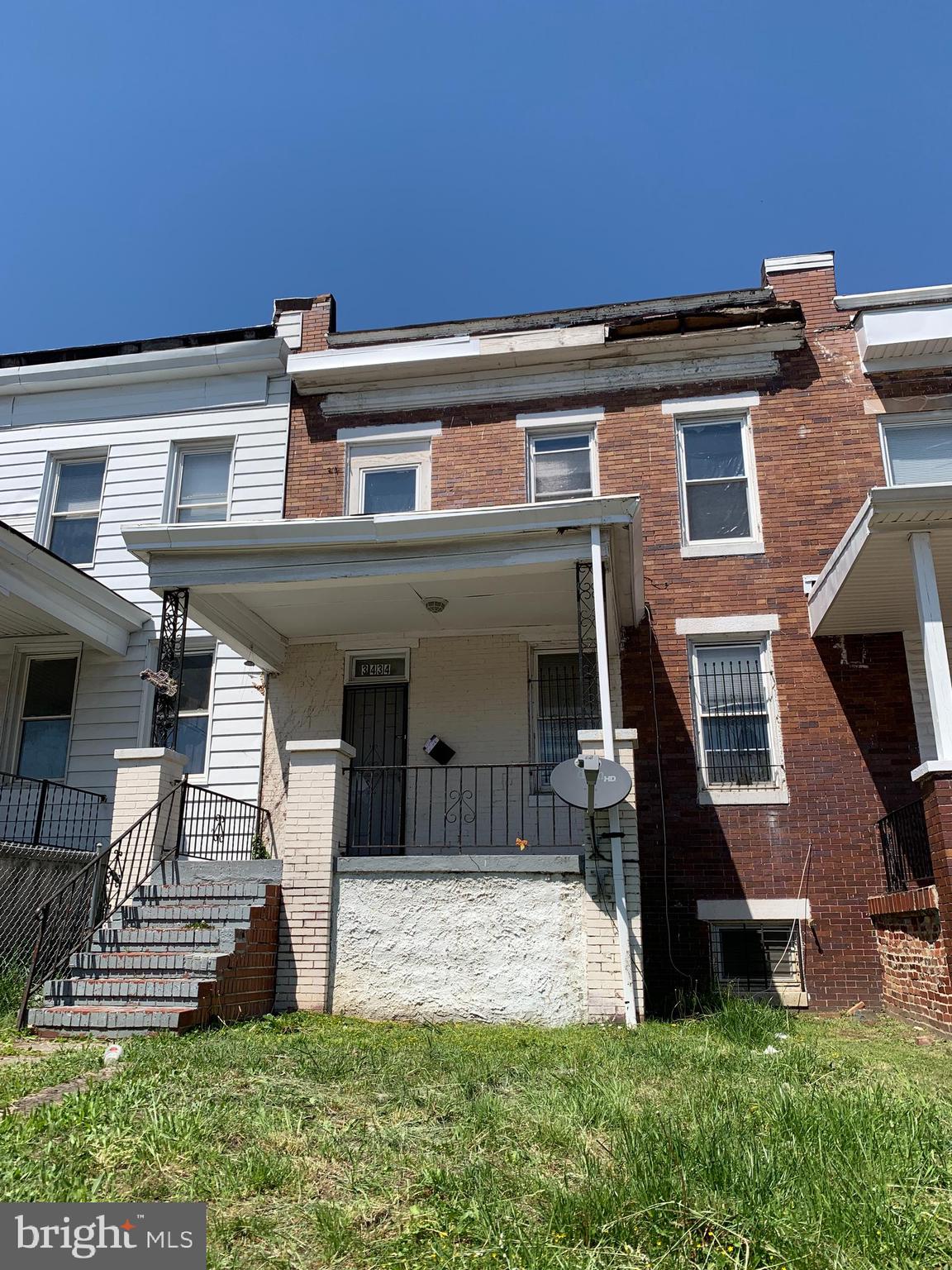 NOT AN AUCTION, NOT A SHORT SALE, NOT A BANK OWNED, NOT A FORECLOSURE, NOT WHOLESALING---QUICK AND EASY. Buyer to pay all transfer and recording fees Minimum $2,000 EMD. Excellent Opportunity ...use your imagination! Property can be rehabbed for a nice rental investment or homeowner. Property sold "as is". Home Inspections for informational purposes only. Seller will make no repairs. . In addition, this property qualifies for a special 5.75% mortgage program—a rare financing opportunity that makes this high-quality home even more affordable. Ask Listing Agent for details.