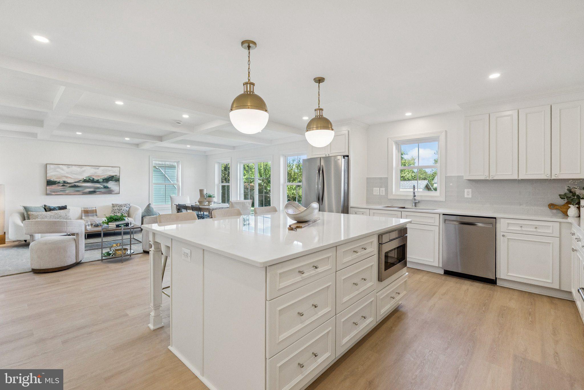WEYANOKE - Residential