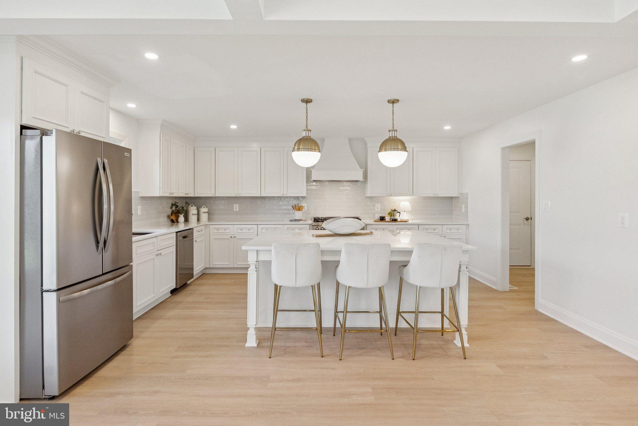 WEYANOKE - Residential