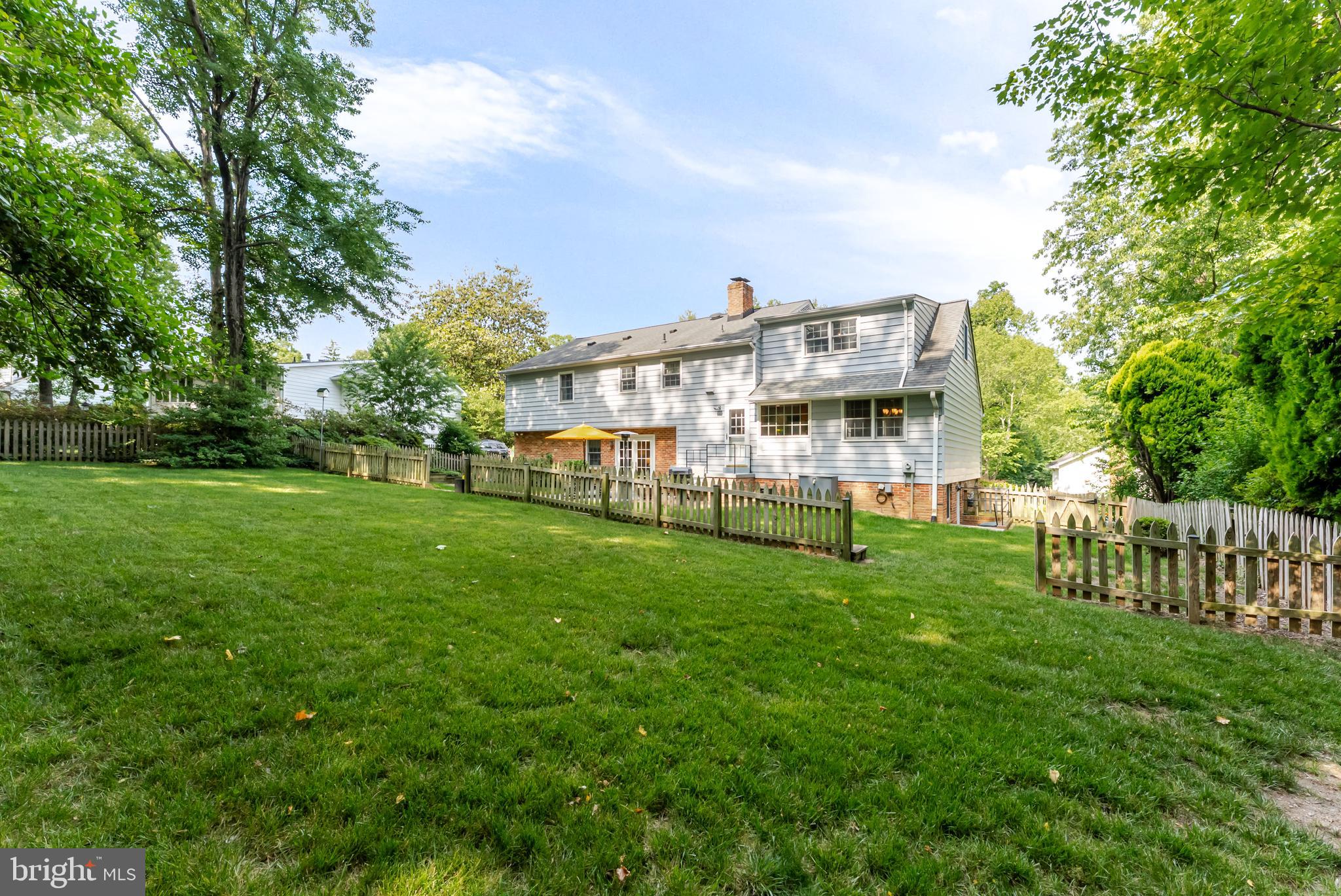 CAMELOT - Residential