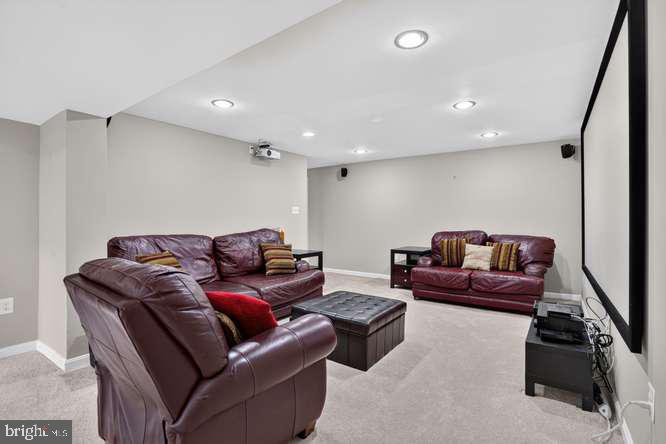 BARRINGTON - Residential