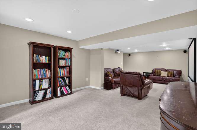BARRINGTON - Residential