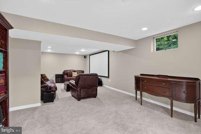 BARRINGTON - Residential