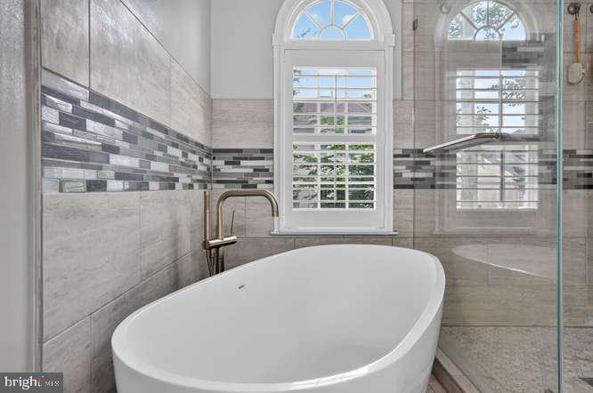 BARRINGTON - Residential